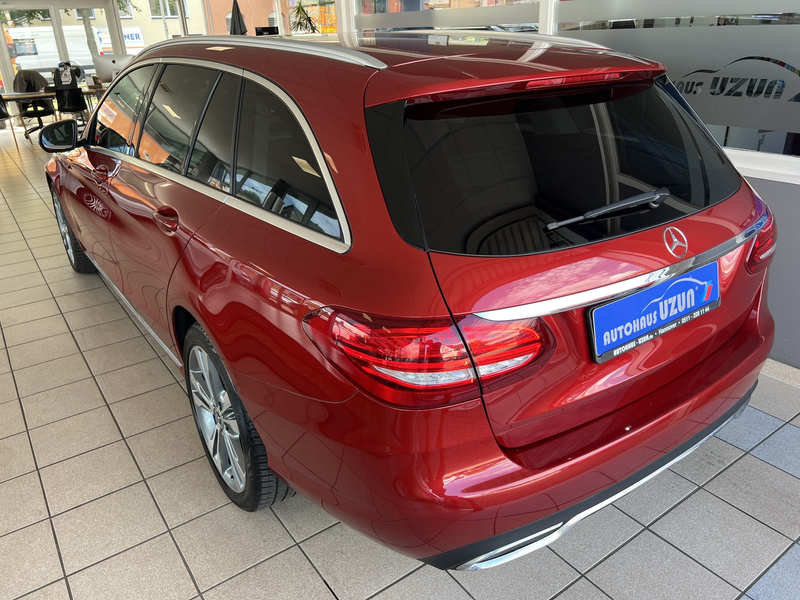 Mercedes-Benz C 180 T d Klima Leder Navi LED Allwetterreifen — photo 10