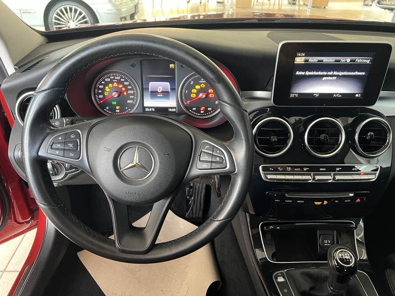 Mercedes-Benz C 180 T d Klima Leder Navi LED Allwetterreifen — photo 11
