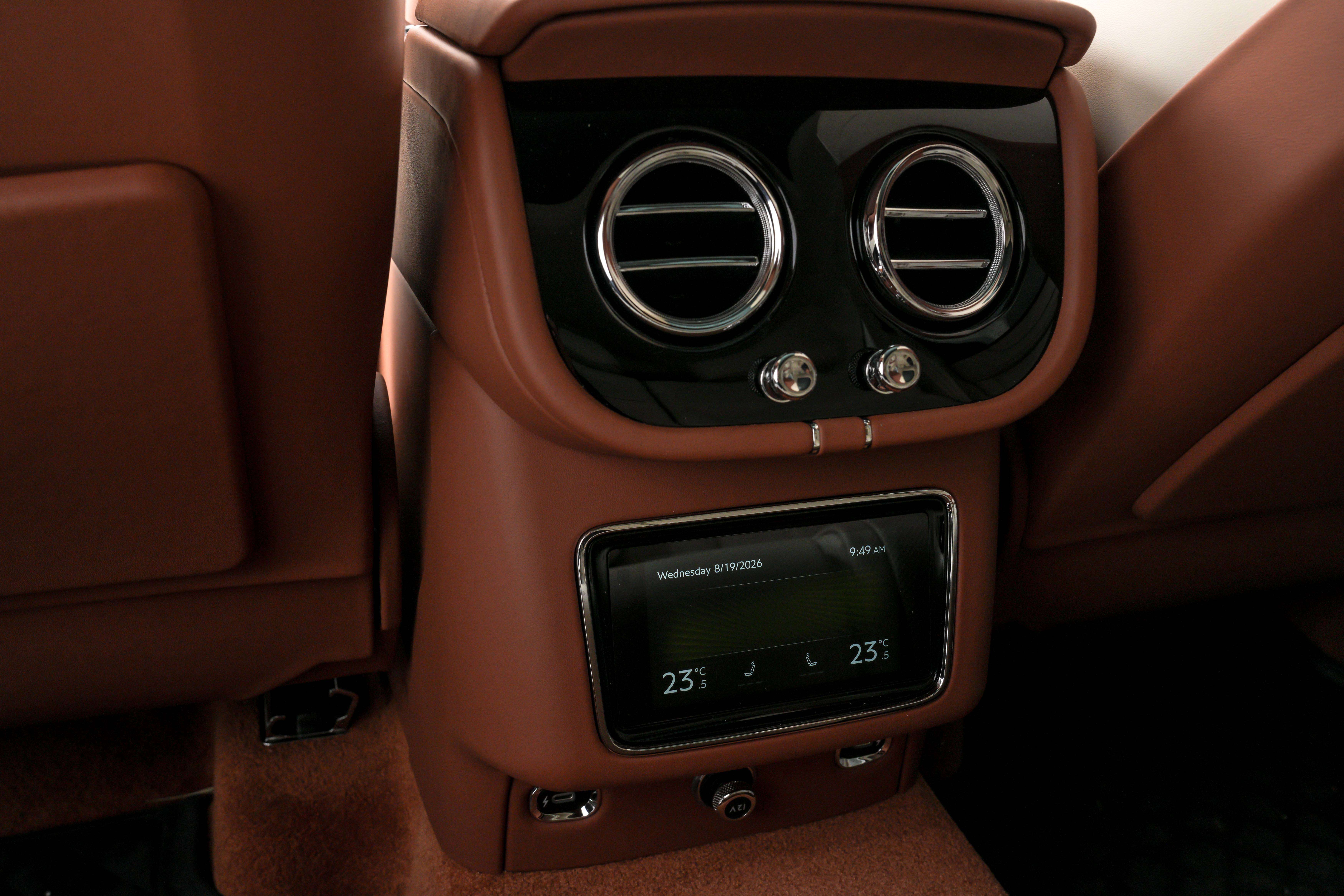 2025 Bentley Bentayga No LST. Full PPF. No Accident. Plug-in hybrid — photo 1
