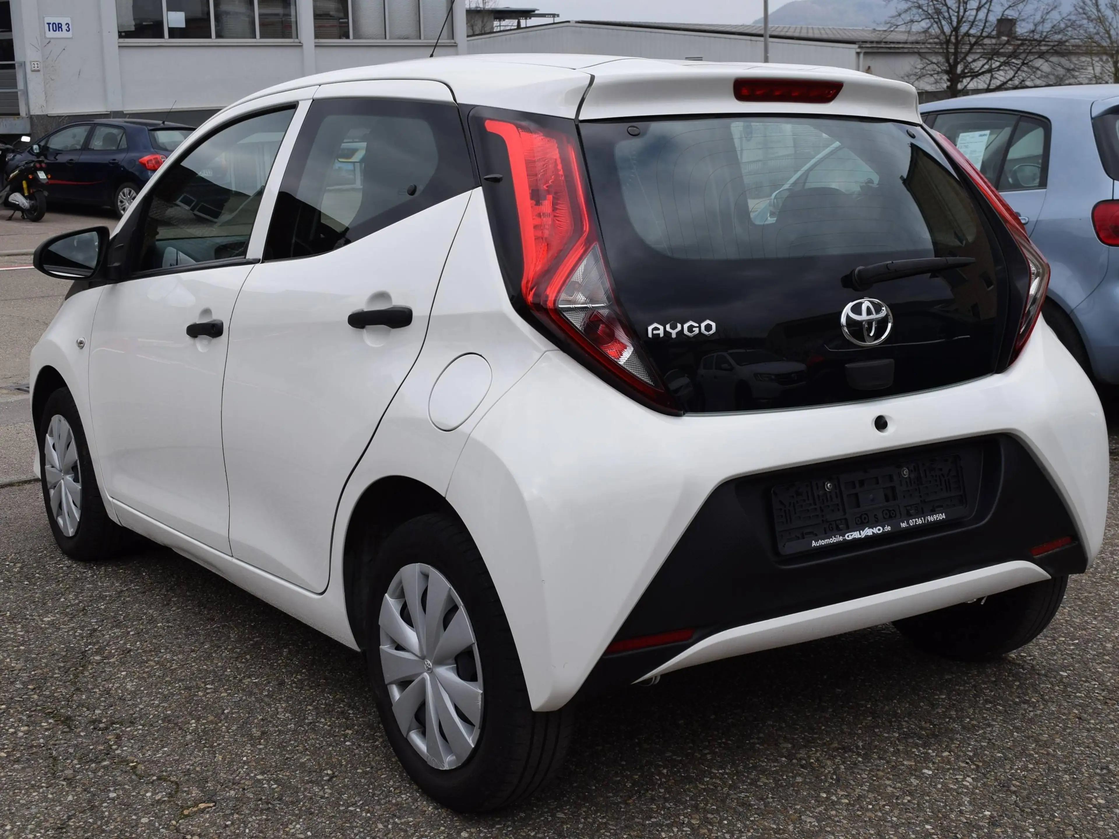 Toyota Aygo x KLimaanlage 5Türig DAB-Radio — photo 8