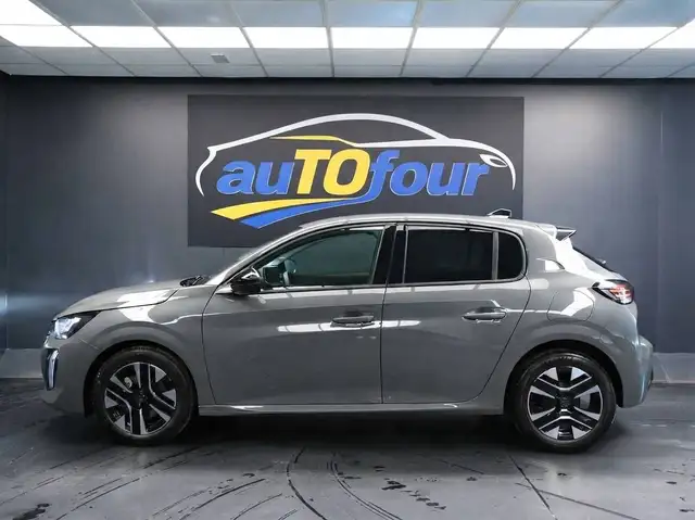 Peugeot 208 view 4