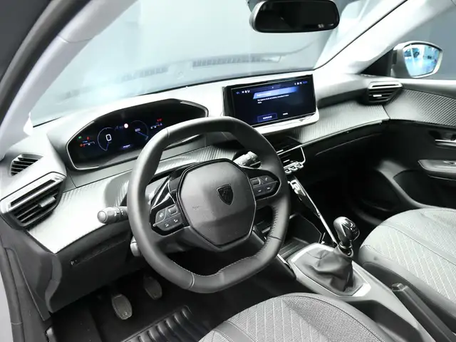 Peugeot 208 view 15