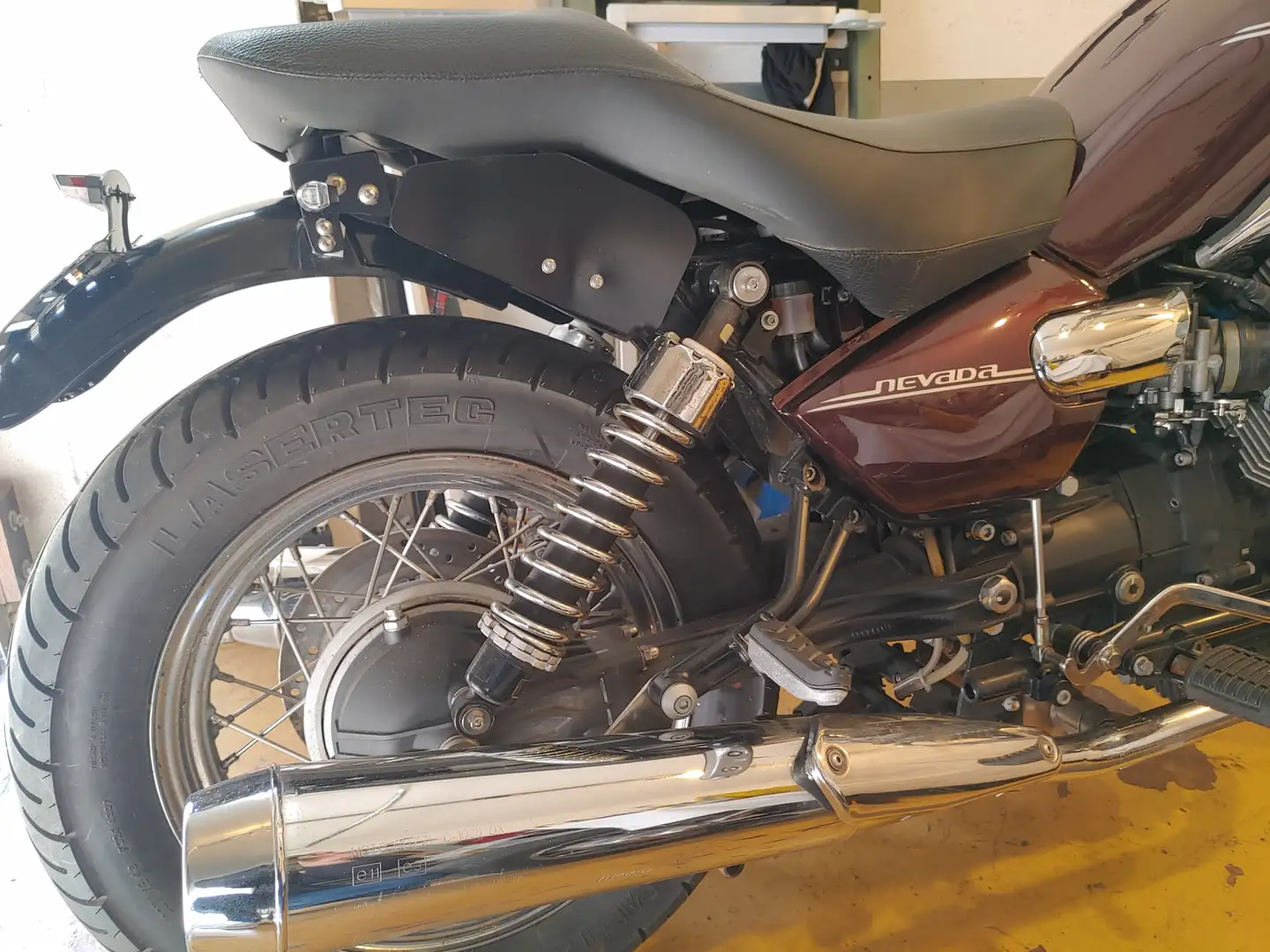 Moto Guzzi Nevada 750 Classic 2010 Roşu - 2