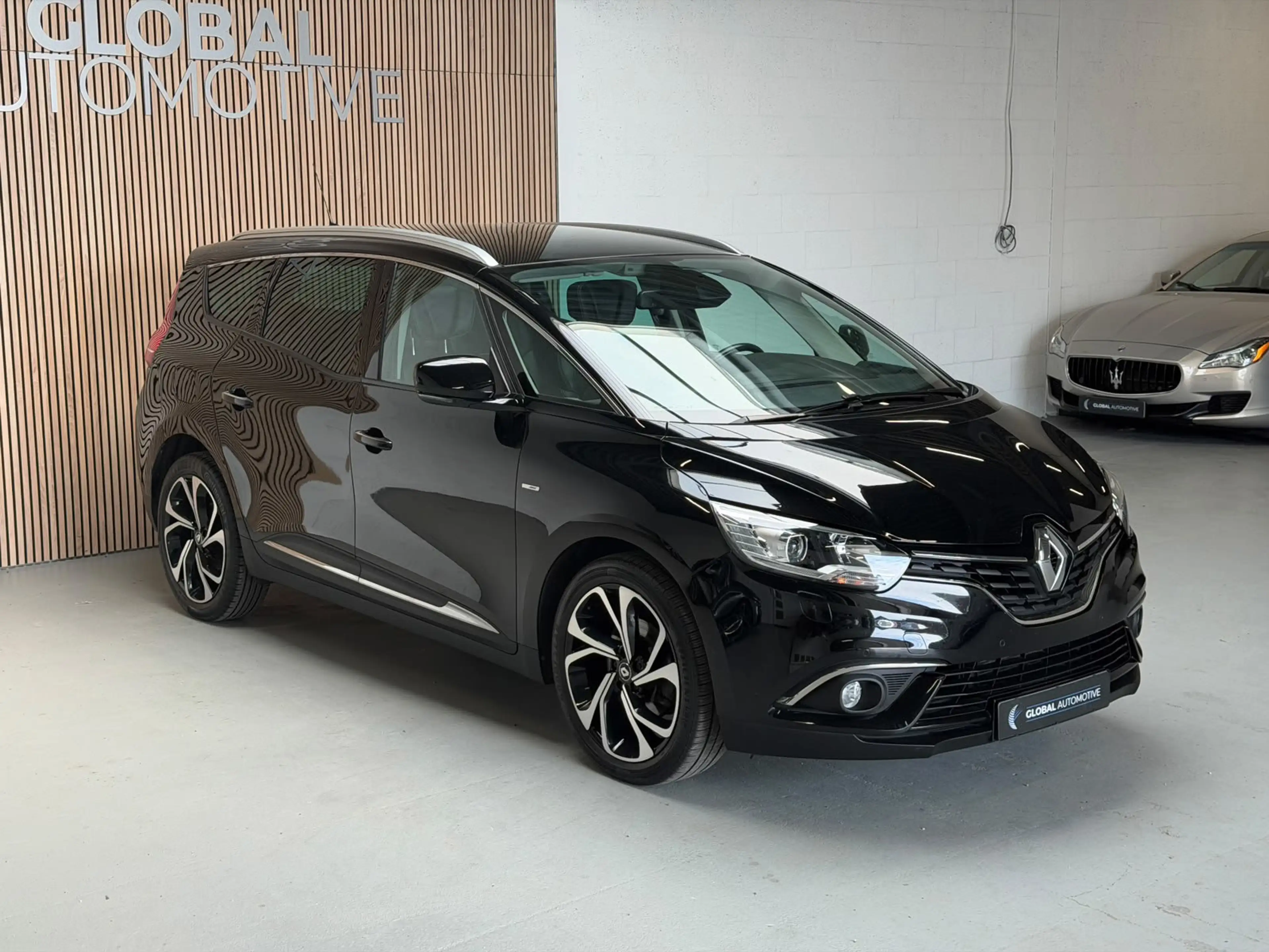 Renault Grand Scenic 1.2 TCe Bose - PANORAMADAK - CAMERA - 20 INCH — photo 2