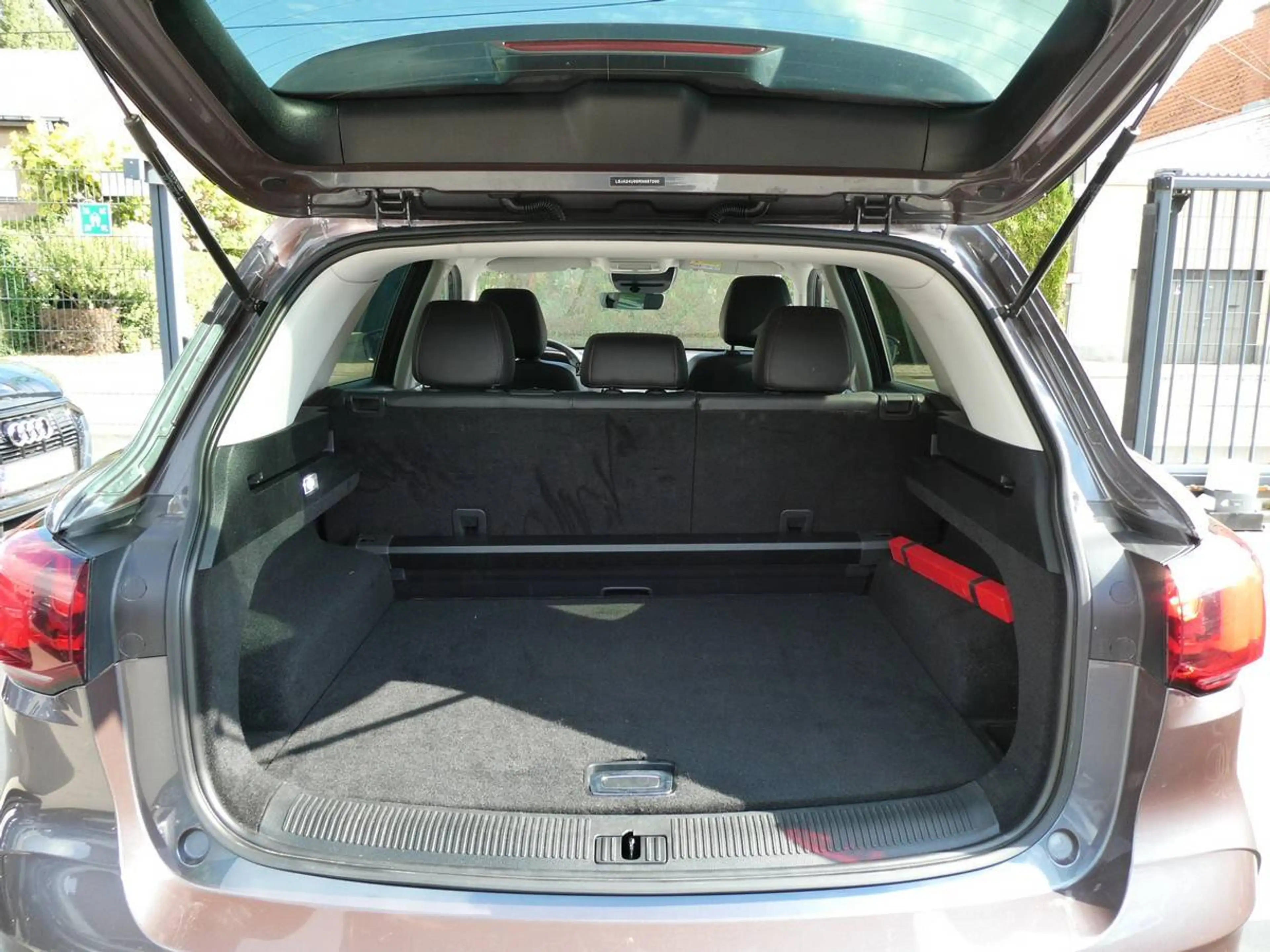 MG HS 1.5 i benzine 162pk Automaat Comfort ACC BLIS Leder Camera (67290) — photo 13