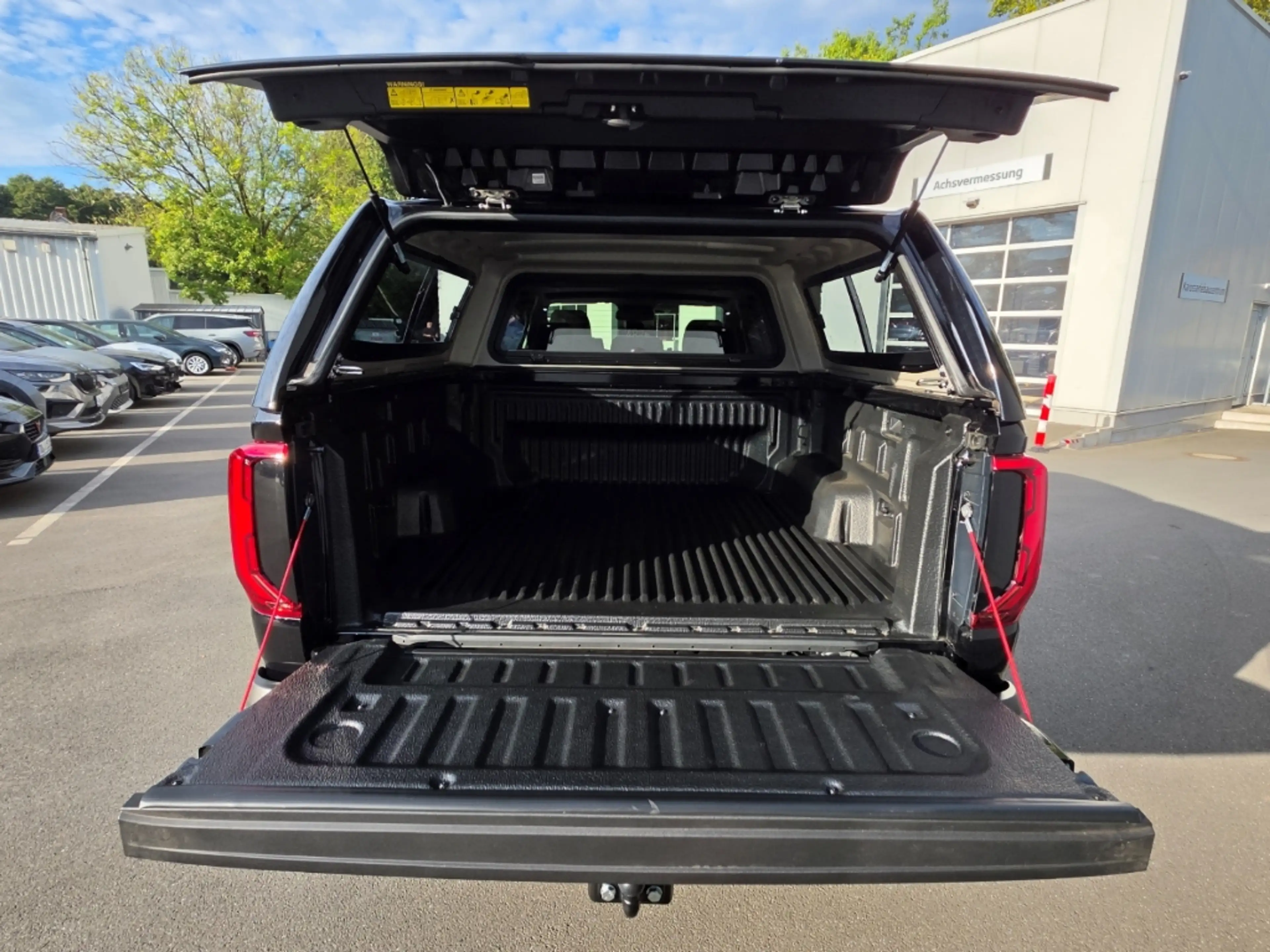 Volkswagen Amarok 3.0 TDI 4Motion PanAmericana AHK CarPLay Matrix — photo 6