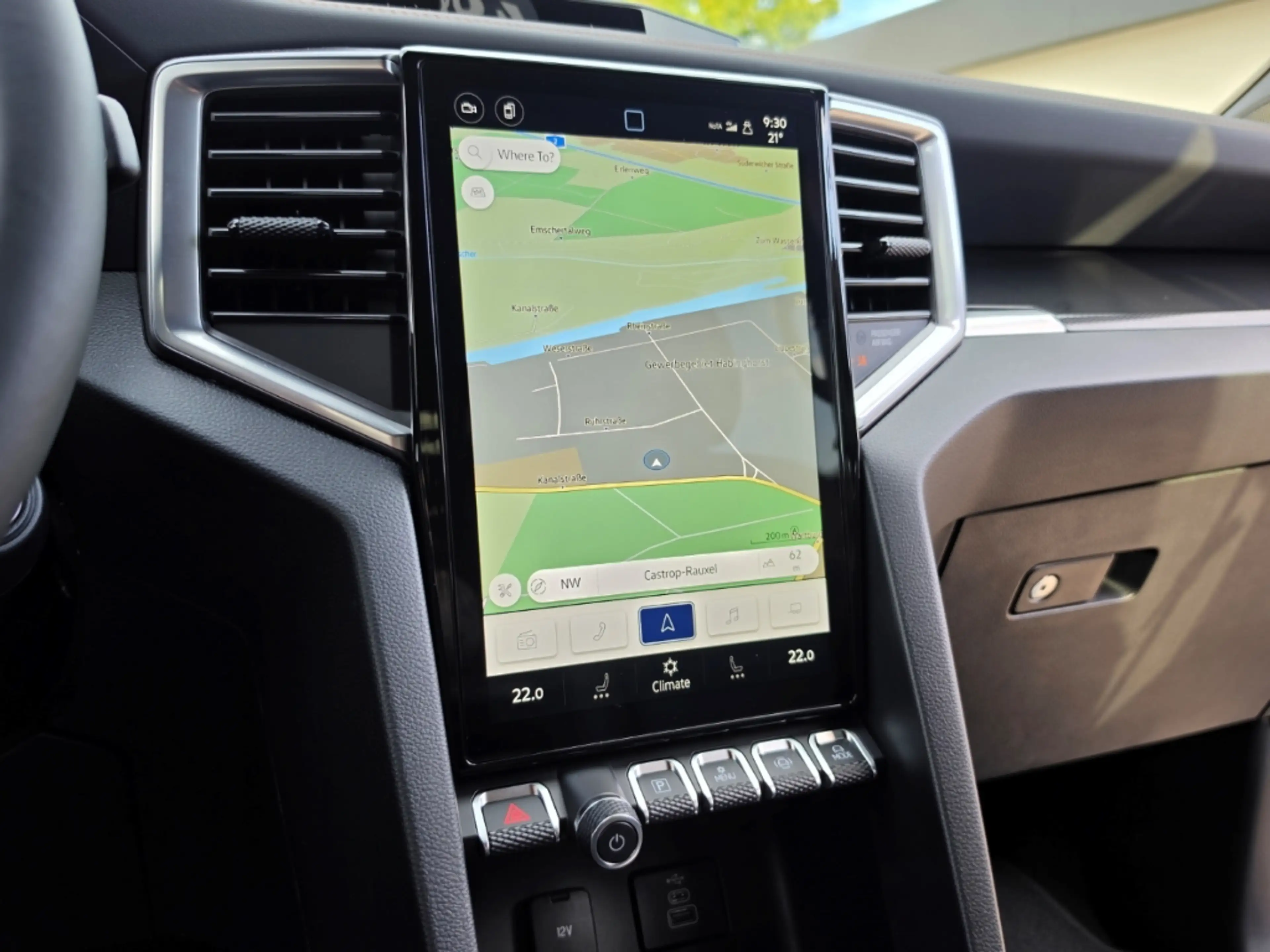 Volkswagen Amarok 3.0 TDI 4Motion PanAmericana AHK CarPLay Matrix — photo 12