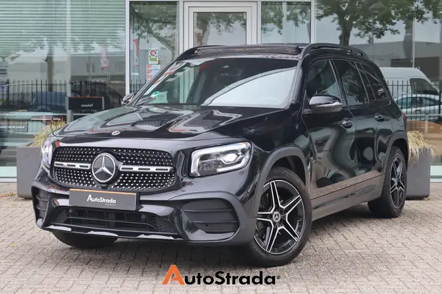 Mercedes-Benz GLB 200 AMG-LINE 163pk I Pano I Sfeerverlichting I Navi I