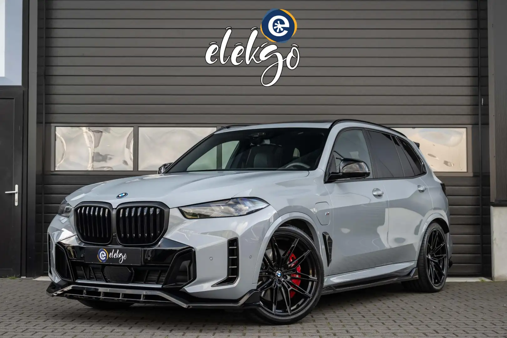 BMW X5 XDrive50e M-Sport Pro 489PK|Iconic Glow|LASER|PANO Grijs - 1
