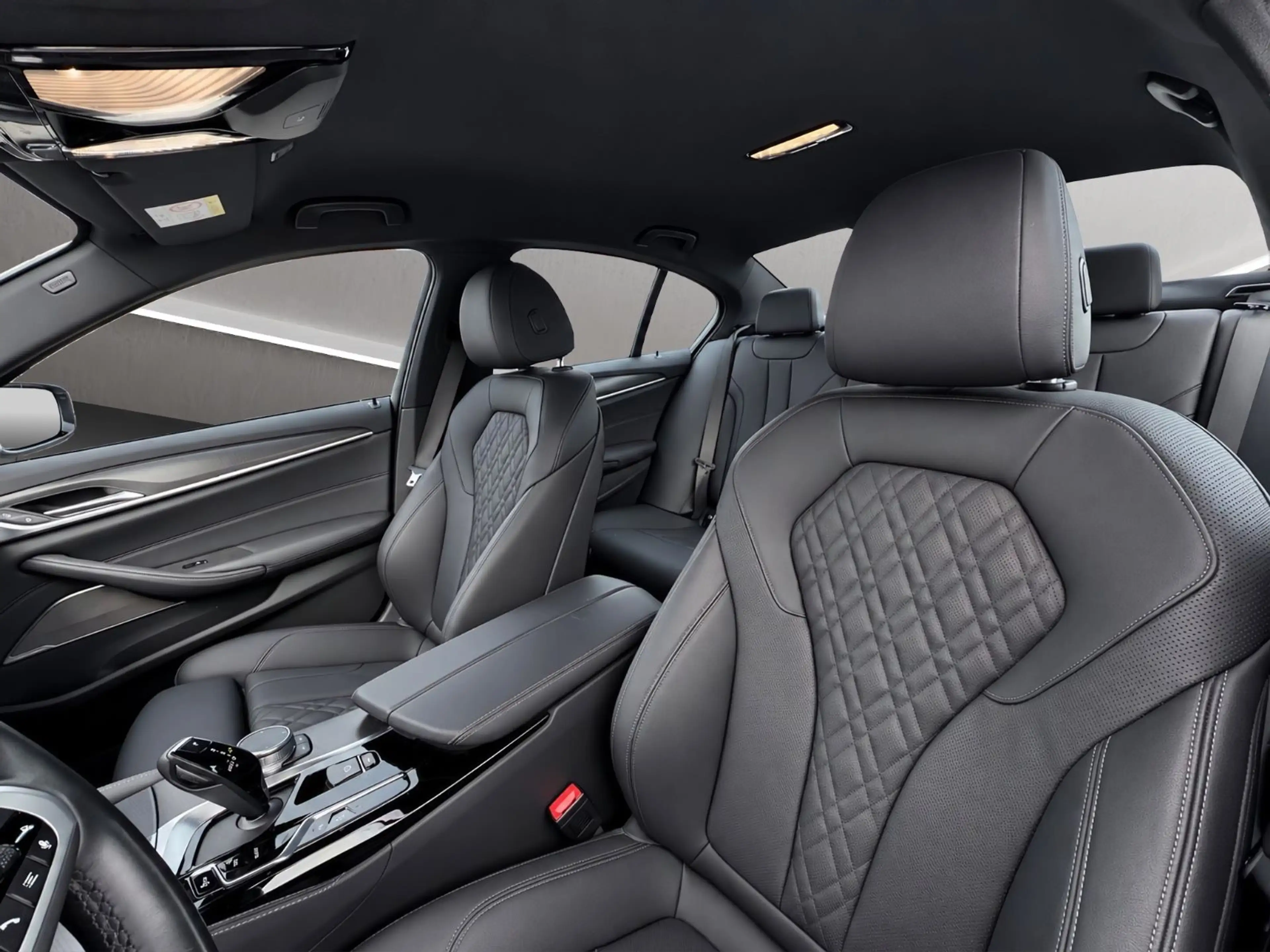 BMW 530 i M Sport HARMAN&KARDON°360 KAMERA°DAB°LED — photo 12