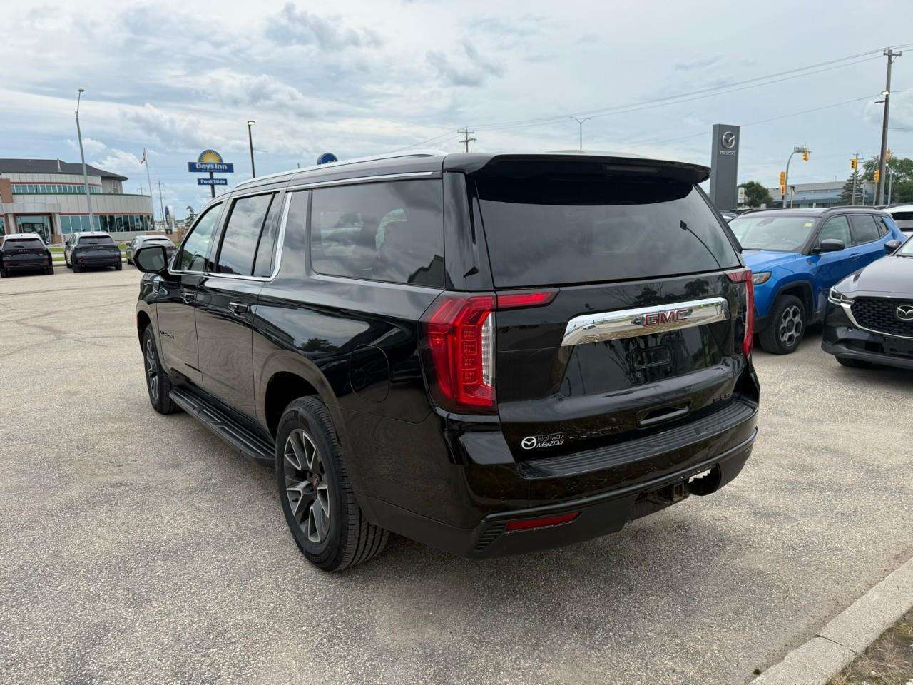 2022 GMC Yukon SLE — снимка 1