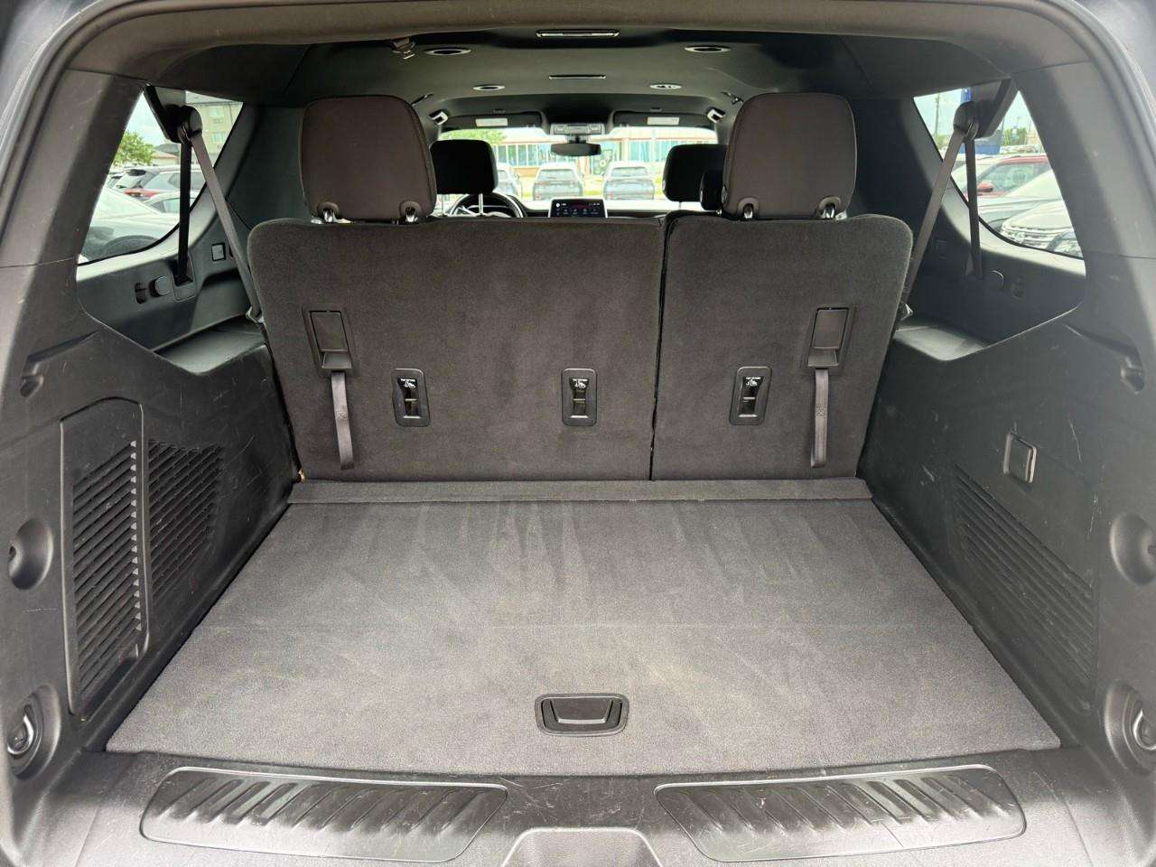 2022 GMC Yukon SLE — снимка 1
