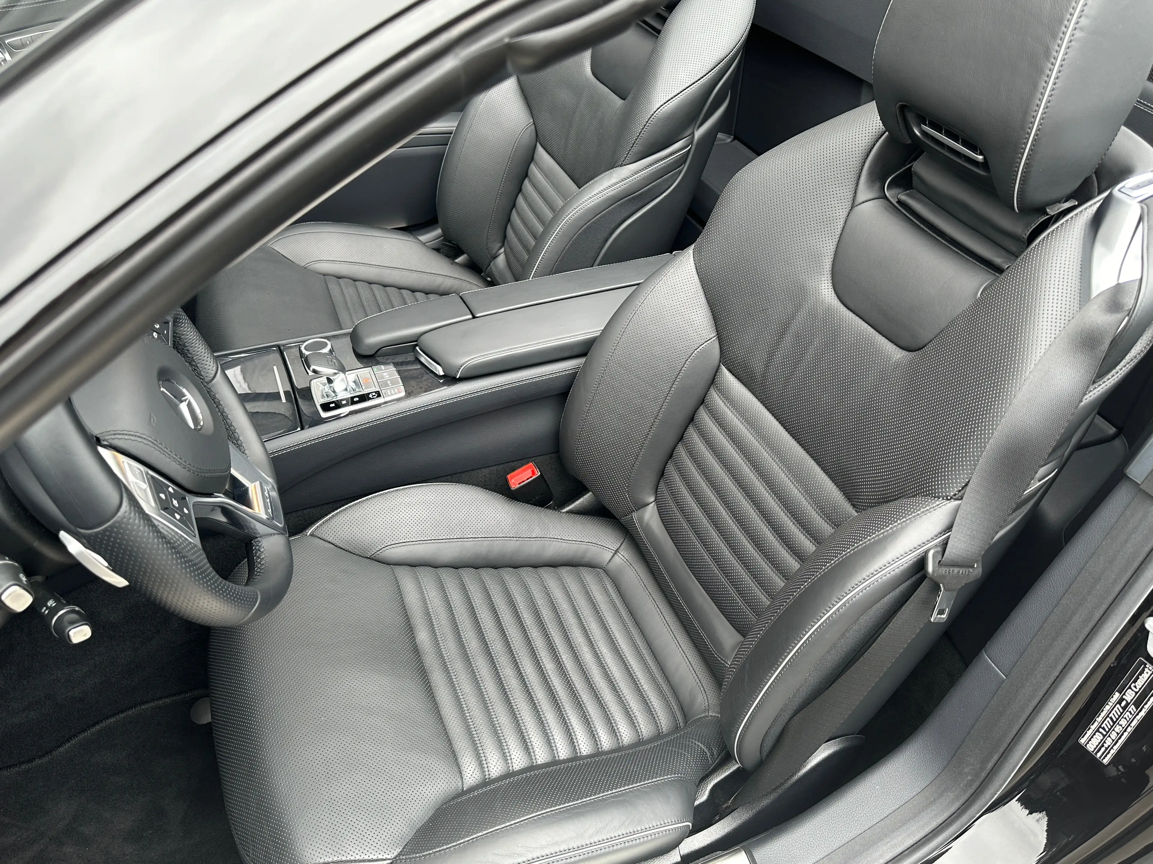 Mercedes-Benz SL 500 SL 500 7G-TRONIC-AMG-Line-24300 Km-Top Zustand !! — photo 11