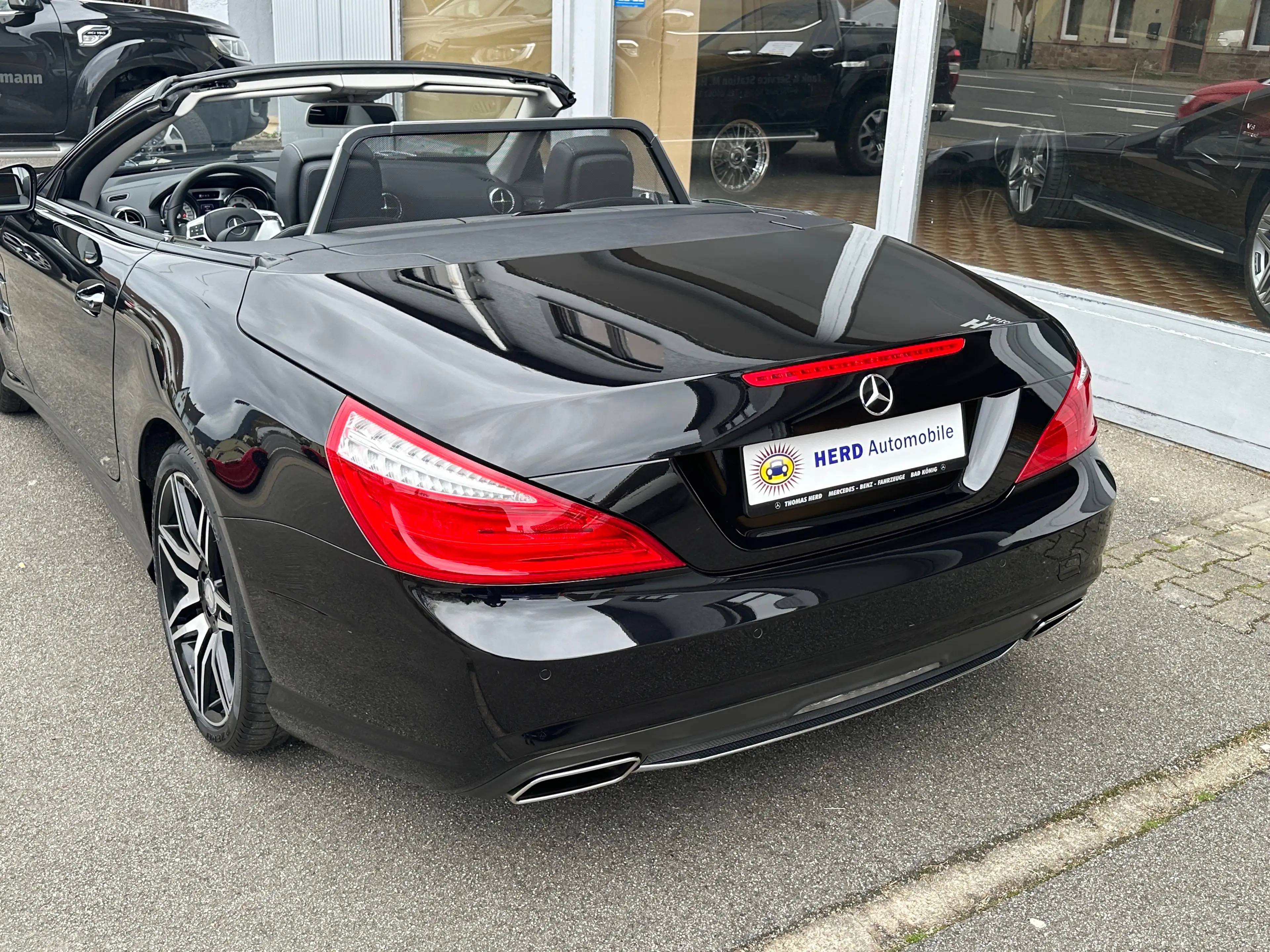 Mercedes-Benz SL 500 SL 500 7G-TRONIC-AMG-Line-24300 Km-Top Zustand !! — photo 7