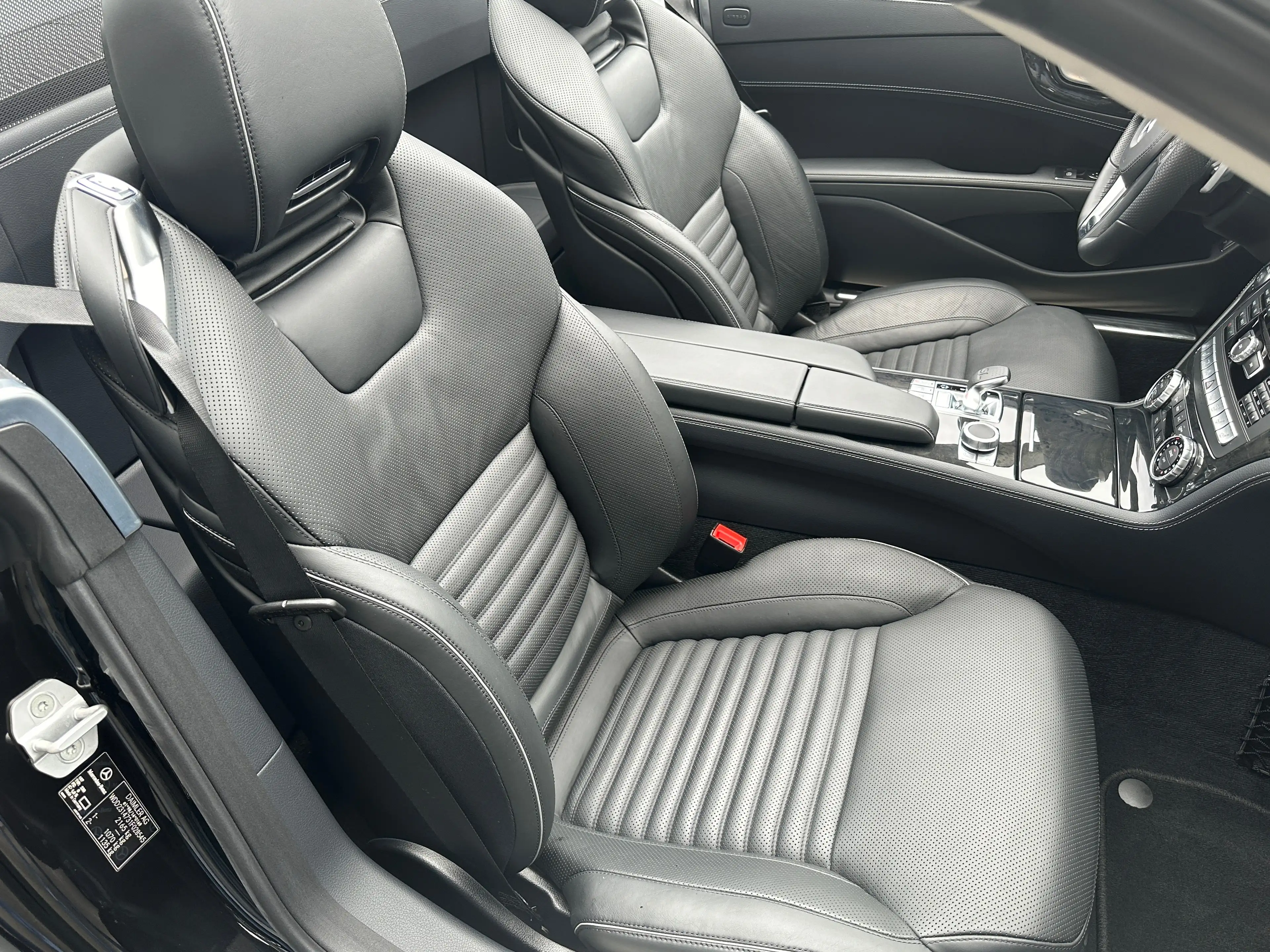 Mercedes-Benz SL 500 SL 500 7G-TRONIC-AMG-Line-24300 Km-Top Zustand !! — photo 13