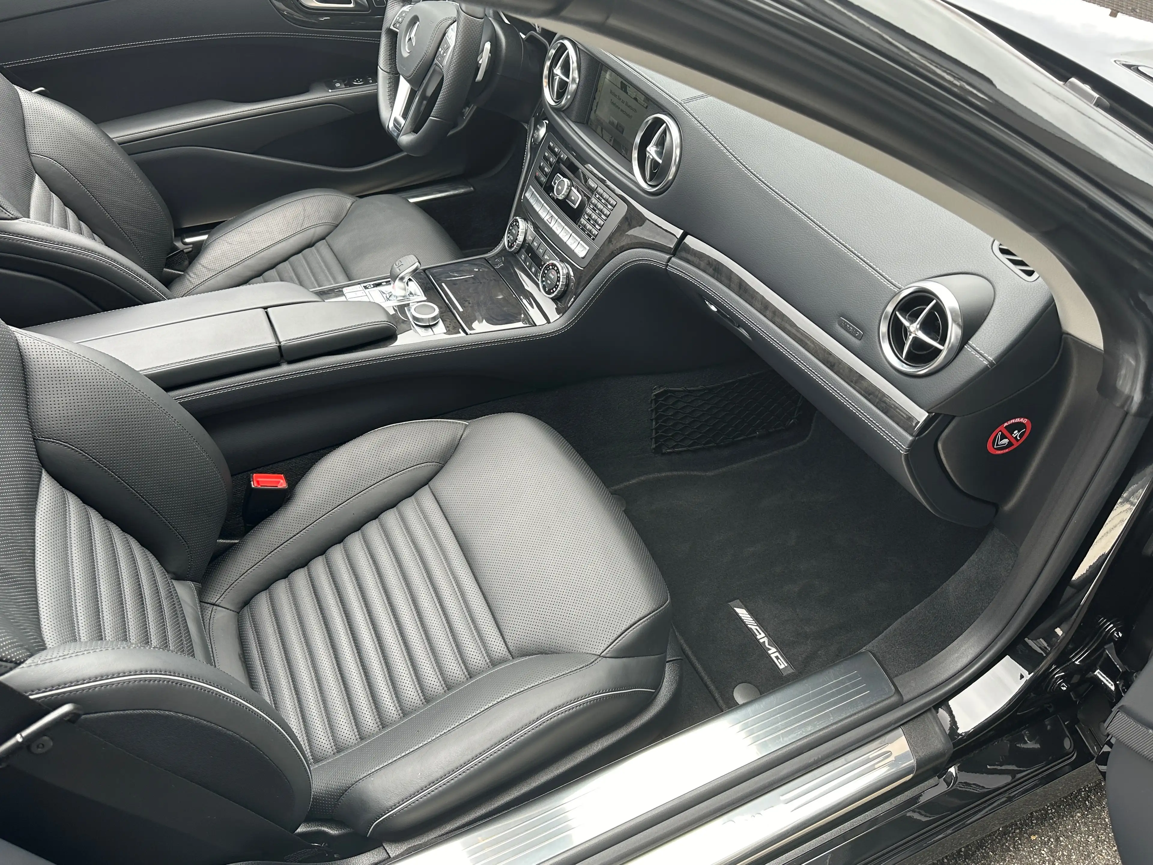Mercedes-Benz SL 500 SL 500 7G-TRONIC-AMG-Line-24300 Km-Top Zustand !! — photo 12