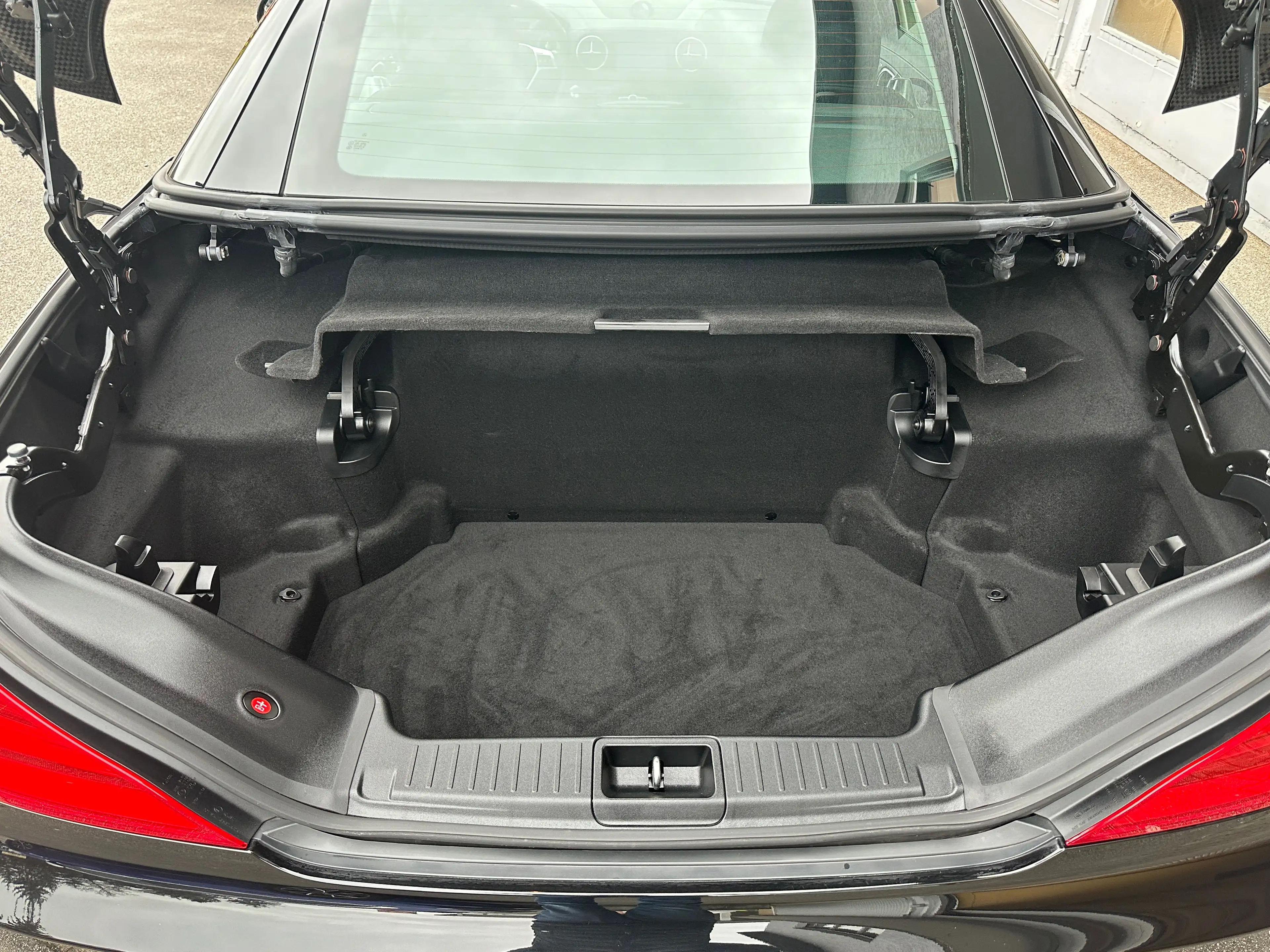 Mercedes-Benz SL 500 SL 500 7G-TRONIC-AMG-Line-24300 Km-Top Zustand !! — photo 14