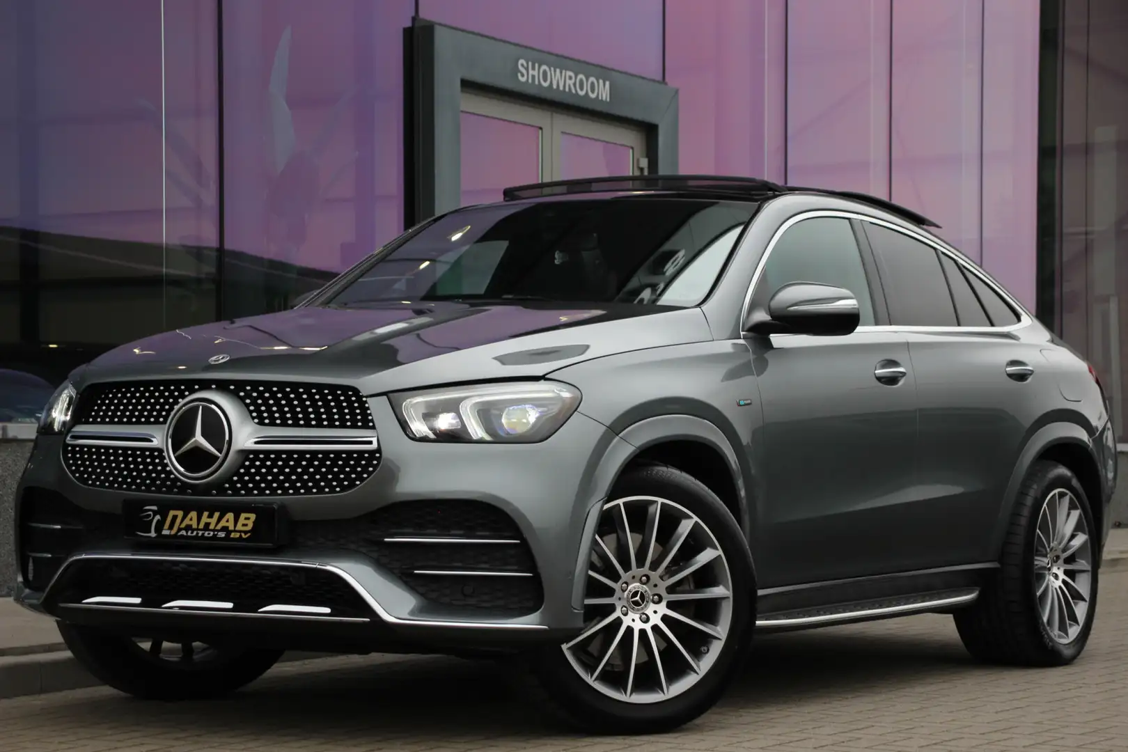 Mercedes-Benz GLE 350 Coupé e 4MATIC AMG | PANO | HUD | BURMESTER | 360 Szürke - 1