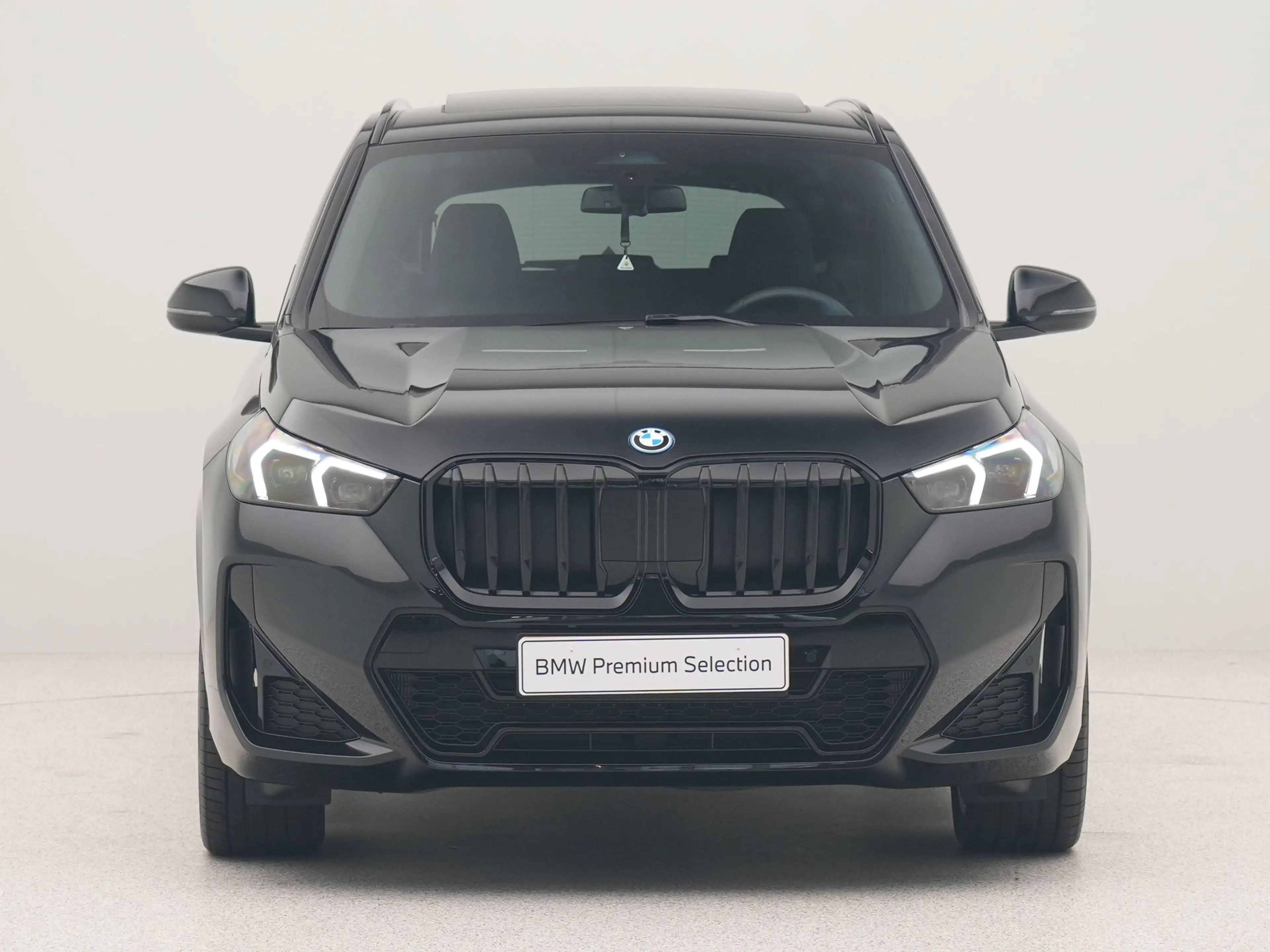BMW X1 xDrive25e M-Sport Pro | SoH 100% — photo 5