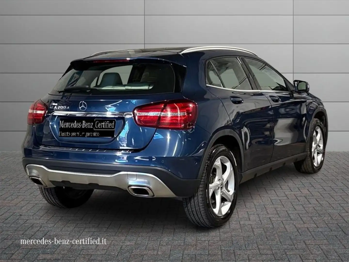 Mercedes-Benz GLA 200 d Automatic Sport Bleu - 2