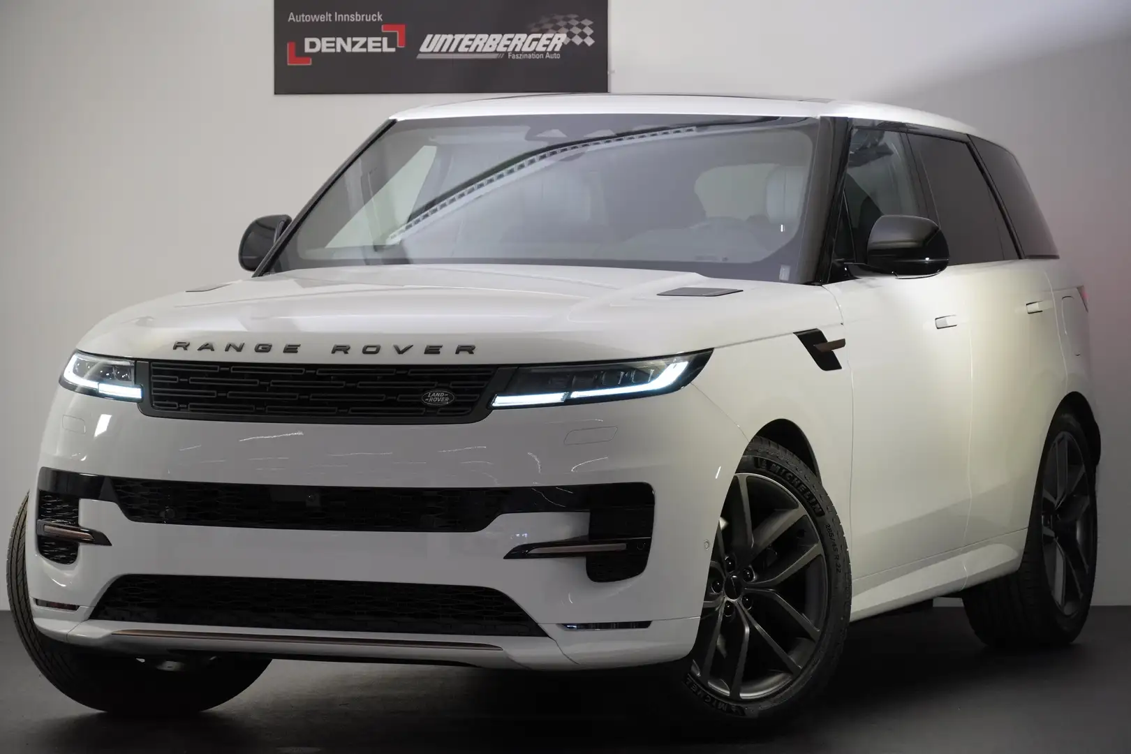 Land Rover Range Rover Sport 3.0PHEV Dyn SE Weiß - 1
