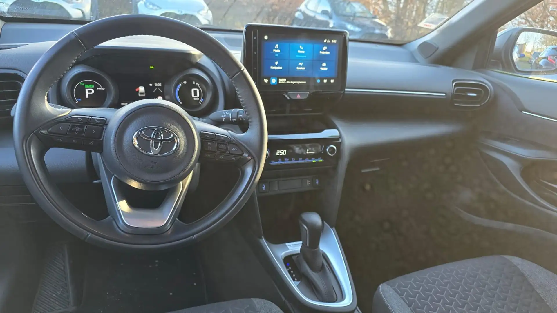 Toyota Yaris 1.5 VVT-ie Hybrid 85kW Dynamic Plus CVT Toyota Yar - 2