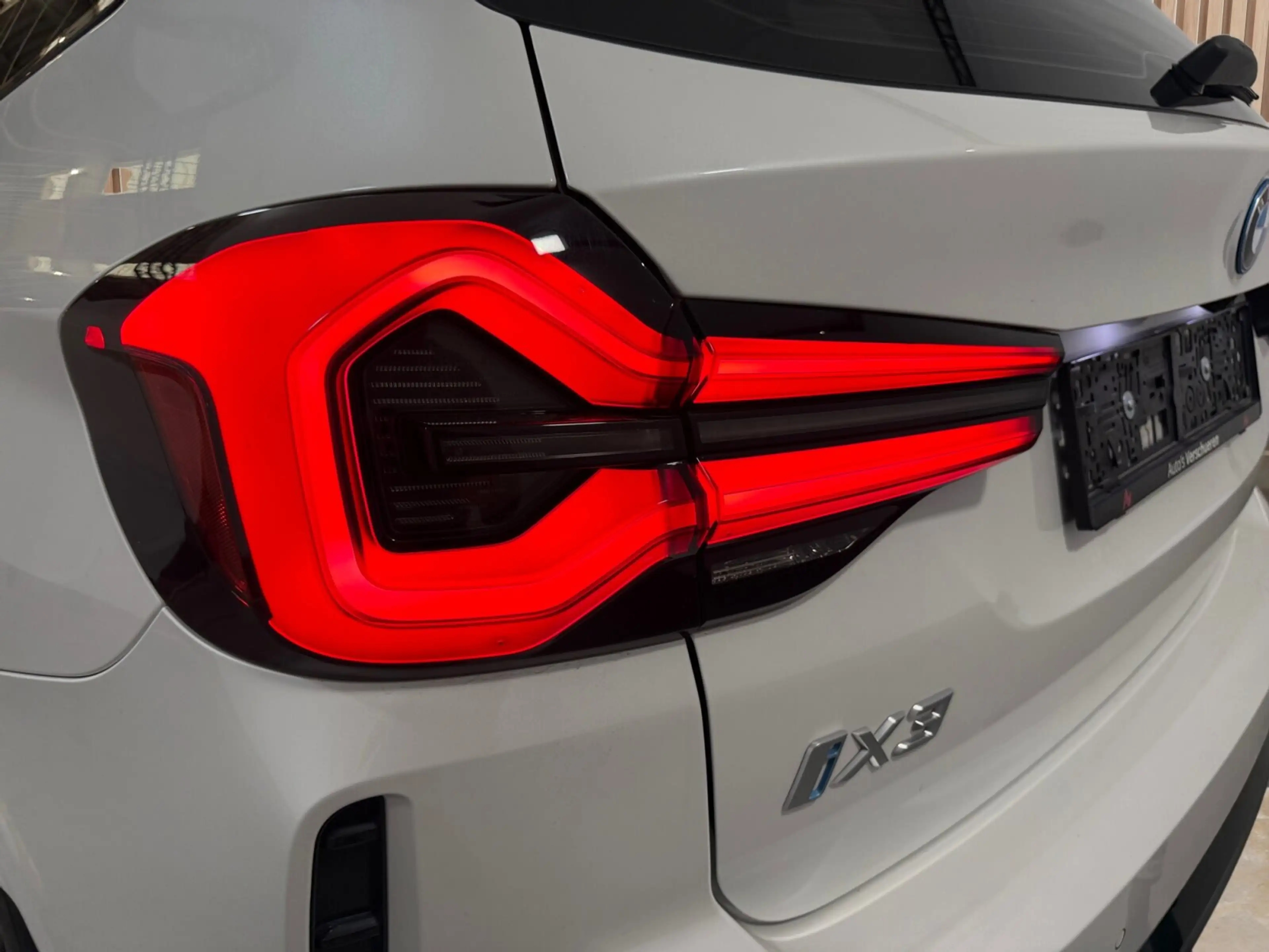 BMW iX3 Impressive ** Active Cruise | Trekhaak | Pano — photo 9