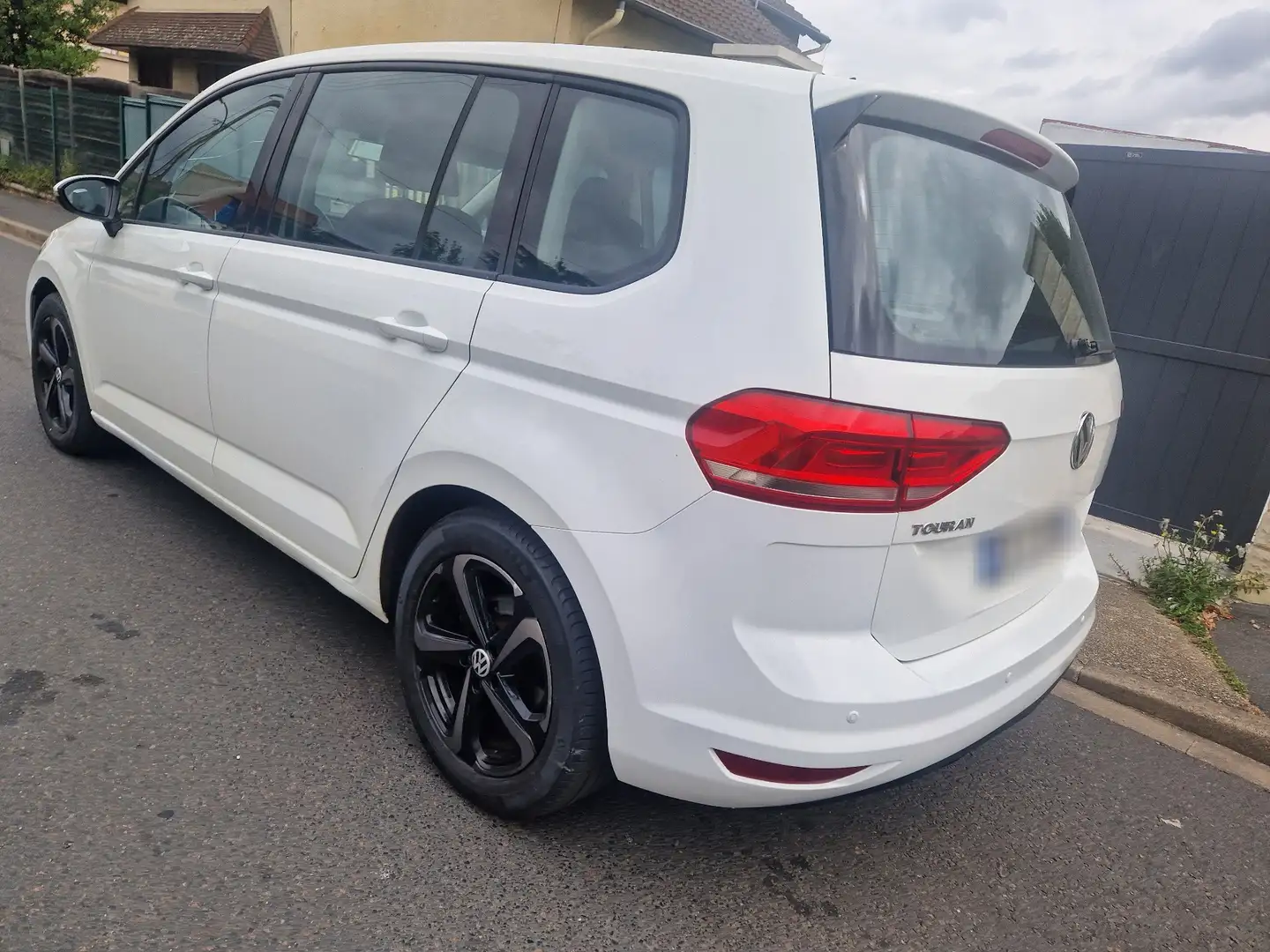 Volkswagen Touran Business 1.6 TDI 110 BMT Confortline 7pl - 2