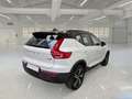 Volvo XC40 B4 AWD Geartronic R-Design - thumbnail 4