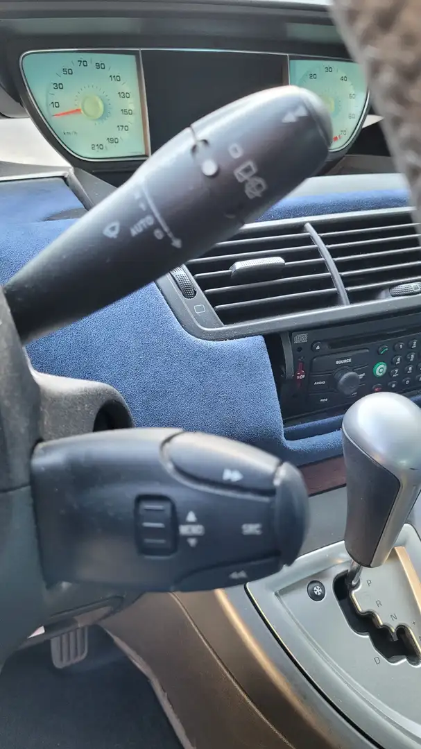 Lancia Phedra 3.0-24V V6 Emblema Blauw - 2