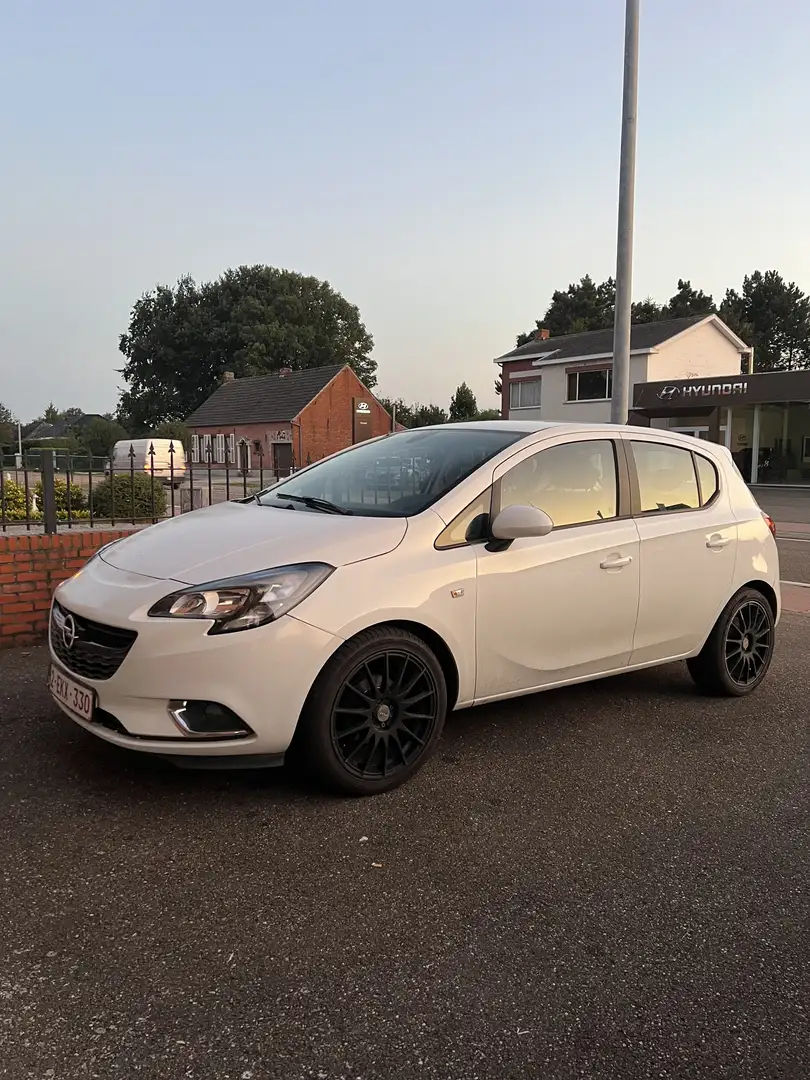 Opel Corsa-e 1.2 benzine Blanc - 1