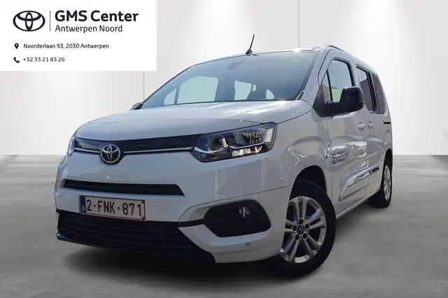 Toyota Proace City Verso 1.5D 75kW SWB Shuttle - DEMO