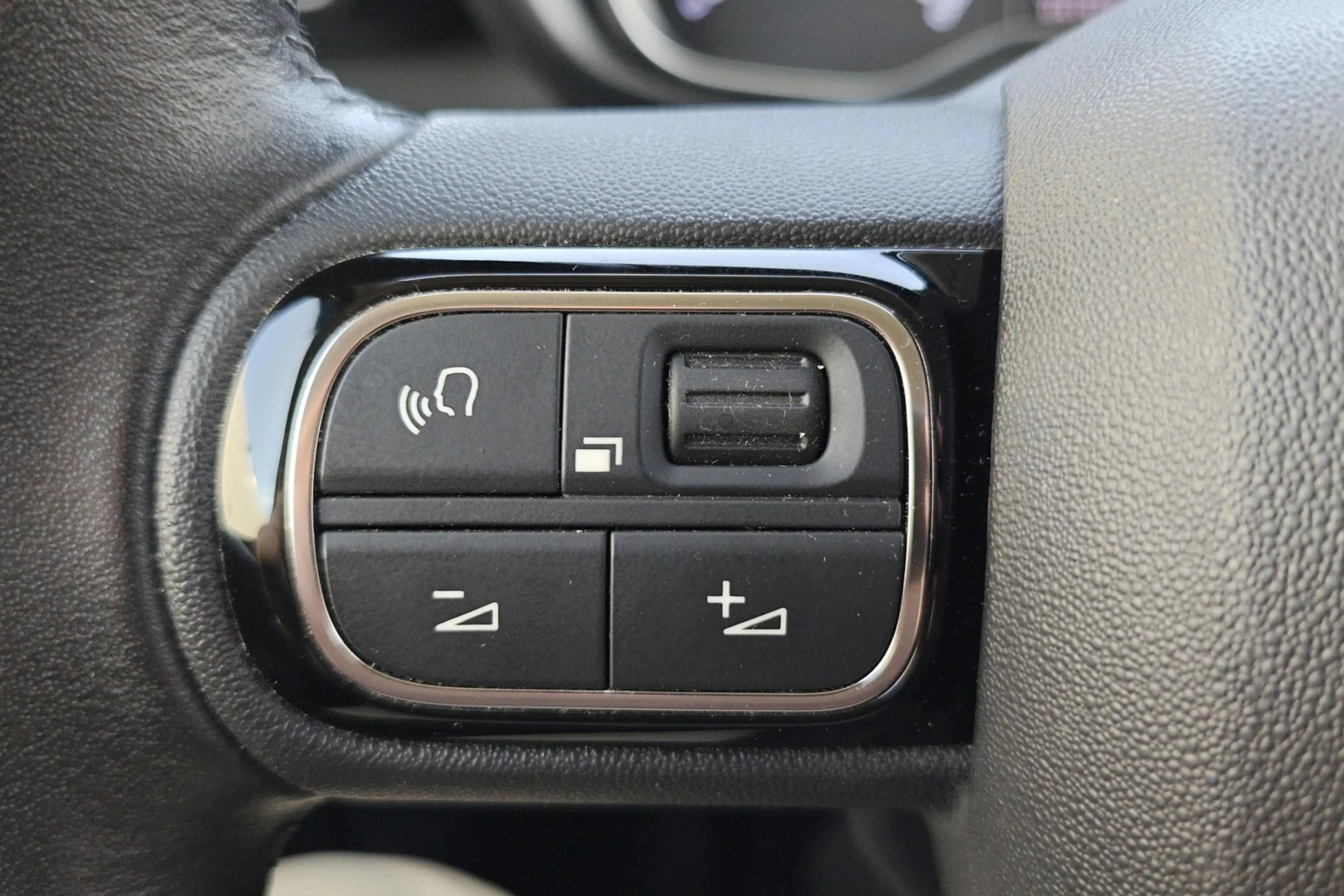 Toyota Proace City Verso 1.5D 75kW SWB Shuttle - DEMO — photo 13