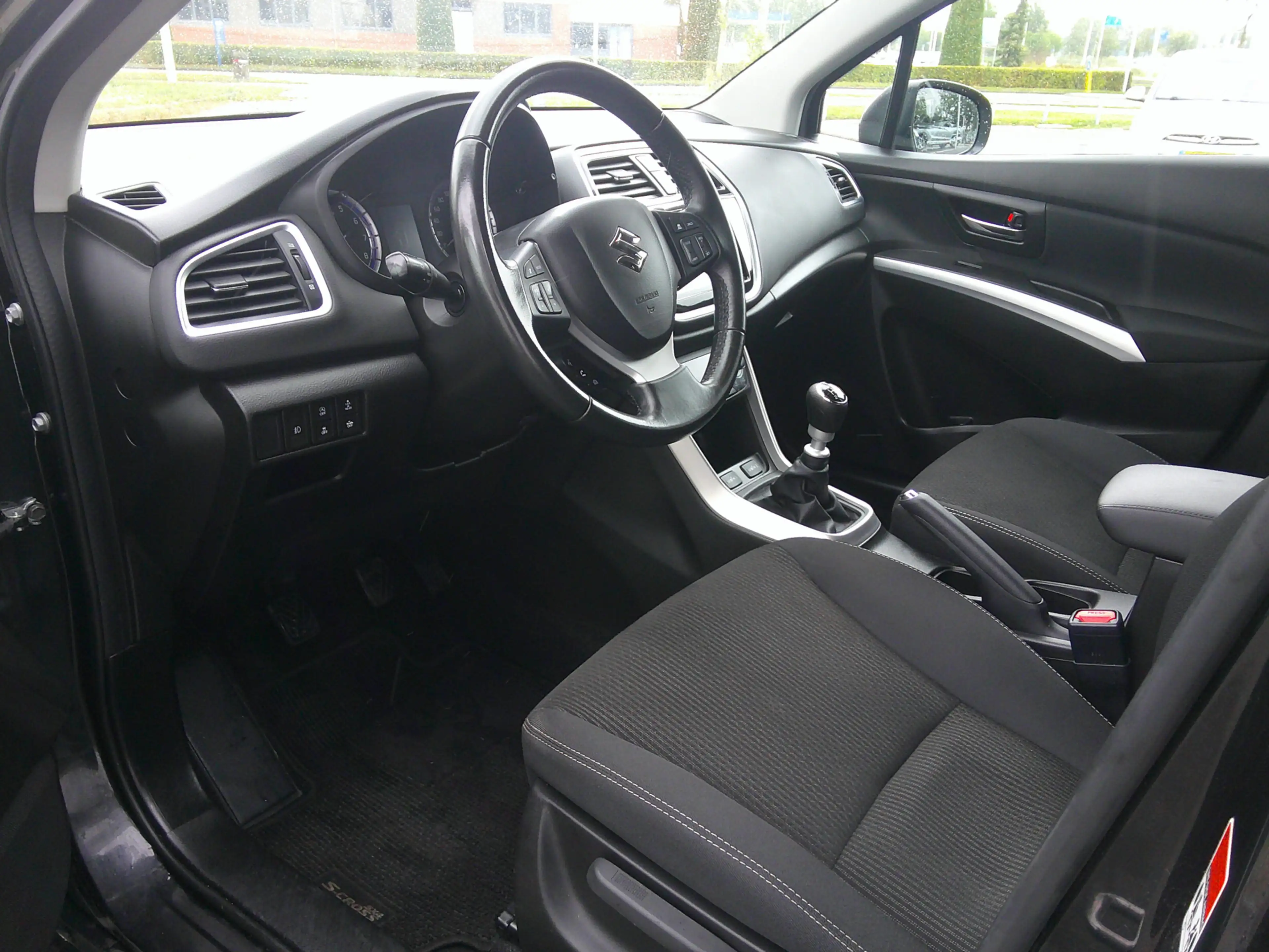 Suzuki S-Cross 1.4 Boosterjet Select Smart Hybrid Staat in Hoogev — photo 15