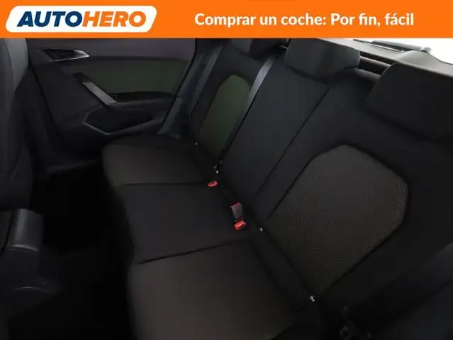 Seat Arona view 15