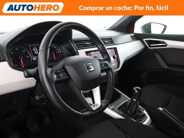 Seat Arona view 12