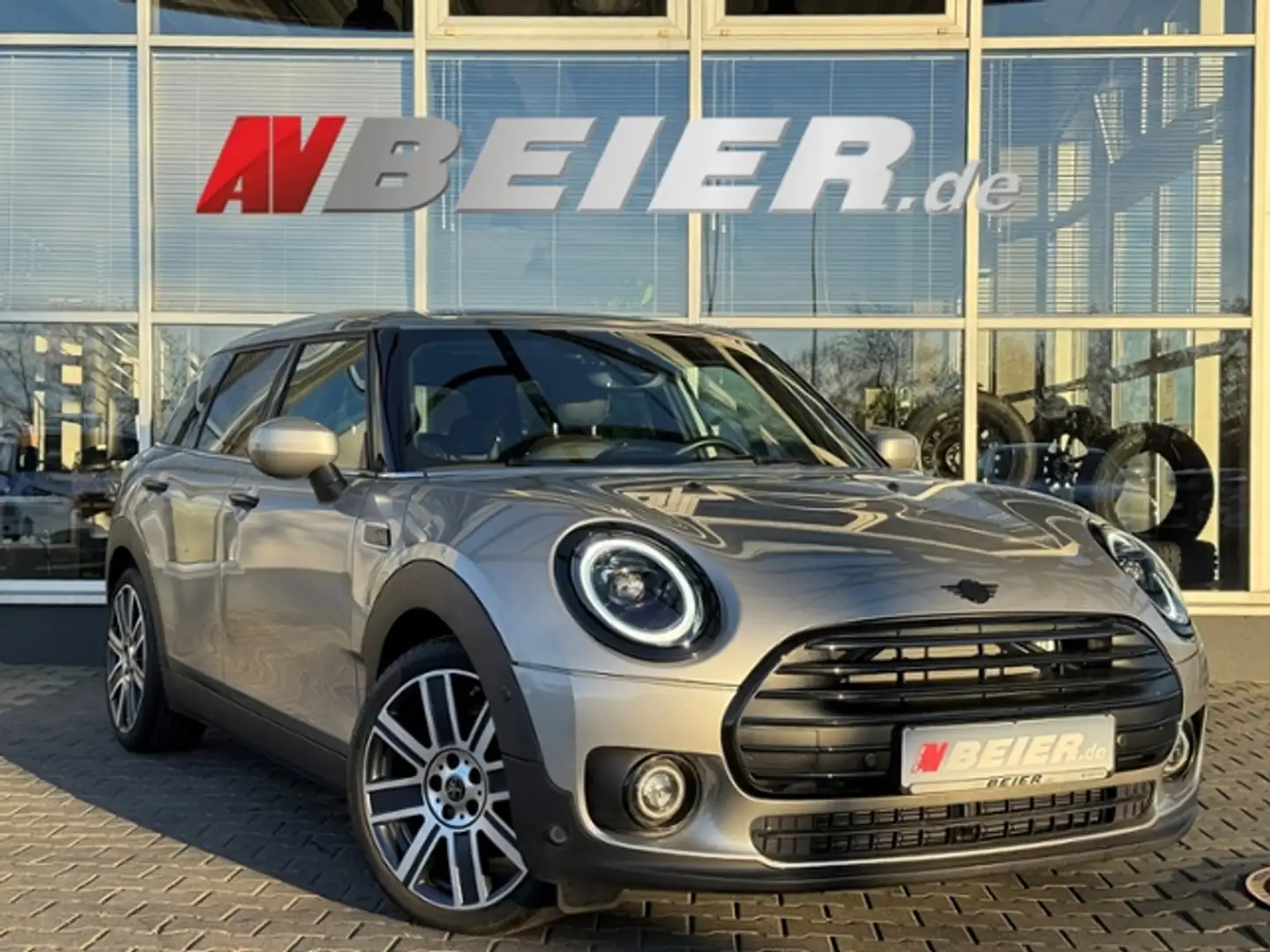 MINI Cooper Clubman Leder HeadUp Panorama Yours Trim Silber - 1