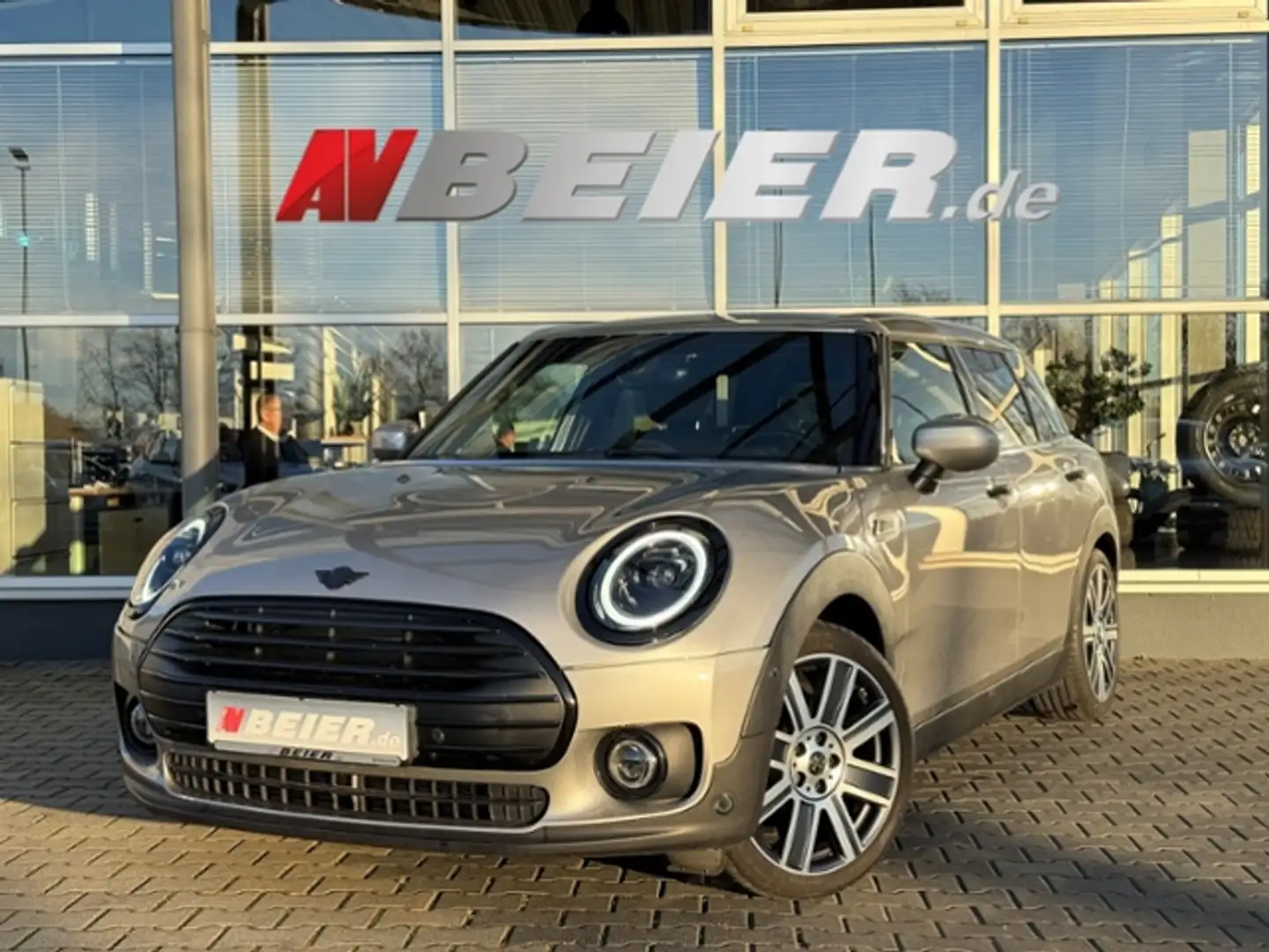 MINI Cooper Clubman Leder HeadUp Panorama Yours Trim Silber - 2