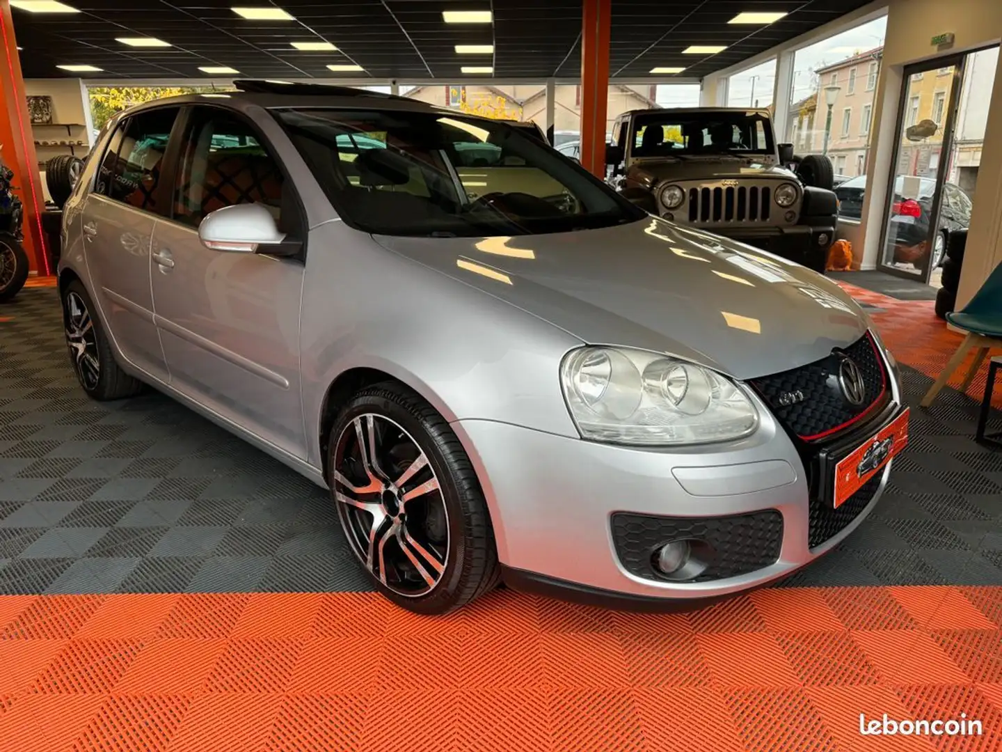 Volkswagen Golf V Pack CONFORTLINE 2.0 TDI 140 cv - 1