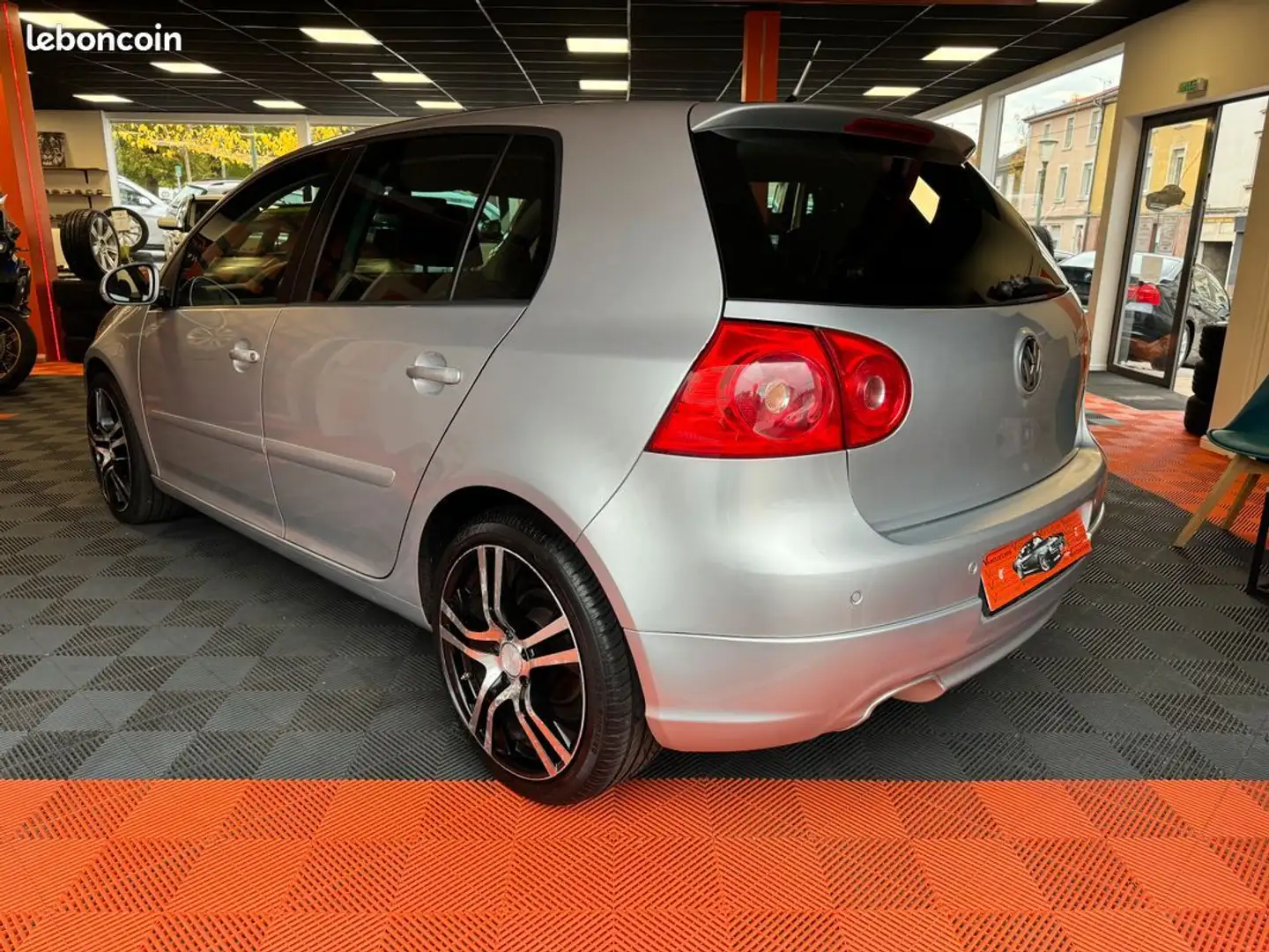 Volkswagen Golf V Pack CONFORTLINE 2.0 TDI 140 cv - 2