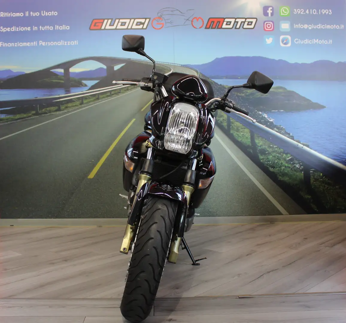 Kawasaki ER - 6 N 2006 - km 30398 Schwarz - 2