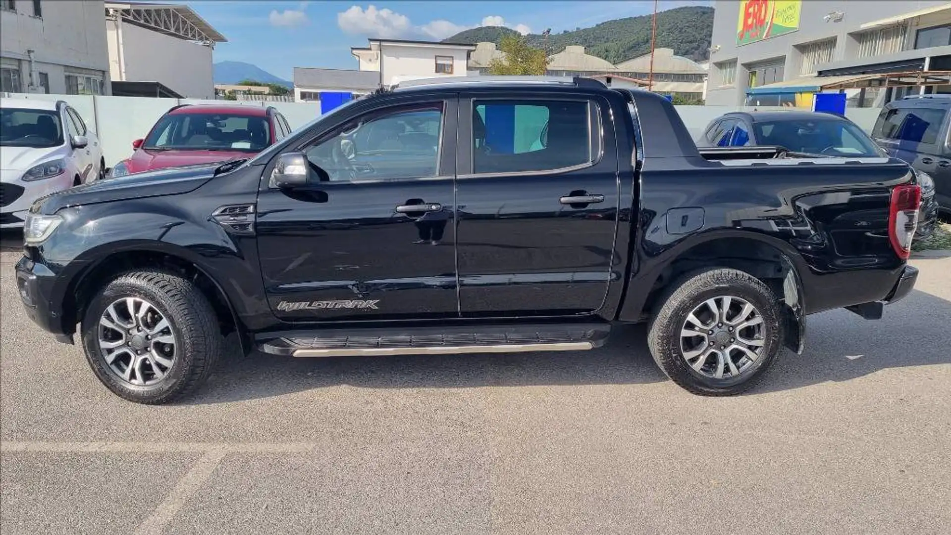 Ford Ranger 2.0 tdci double cab wildtrak 213cv auto Nero - 2