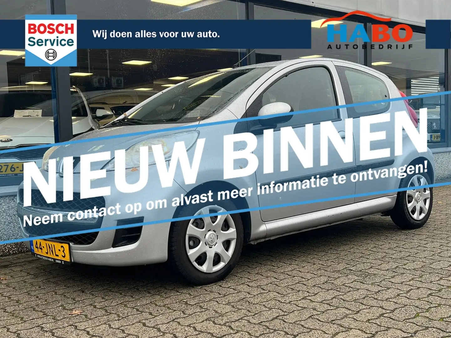 Peugeot 107 1.0 12V XS 5DRS AC/CV+AB/ELEK.RAMEN/TREKHAAK/99.00 Gris - 1