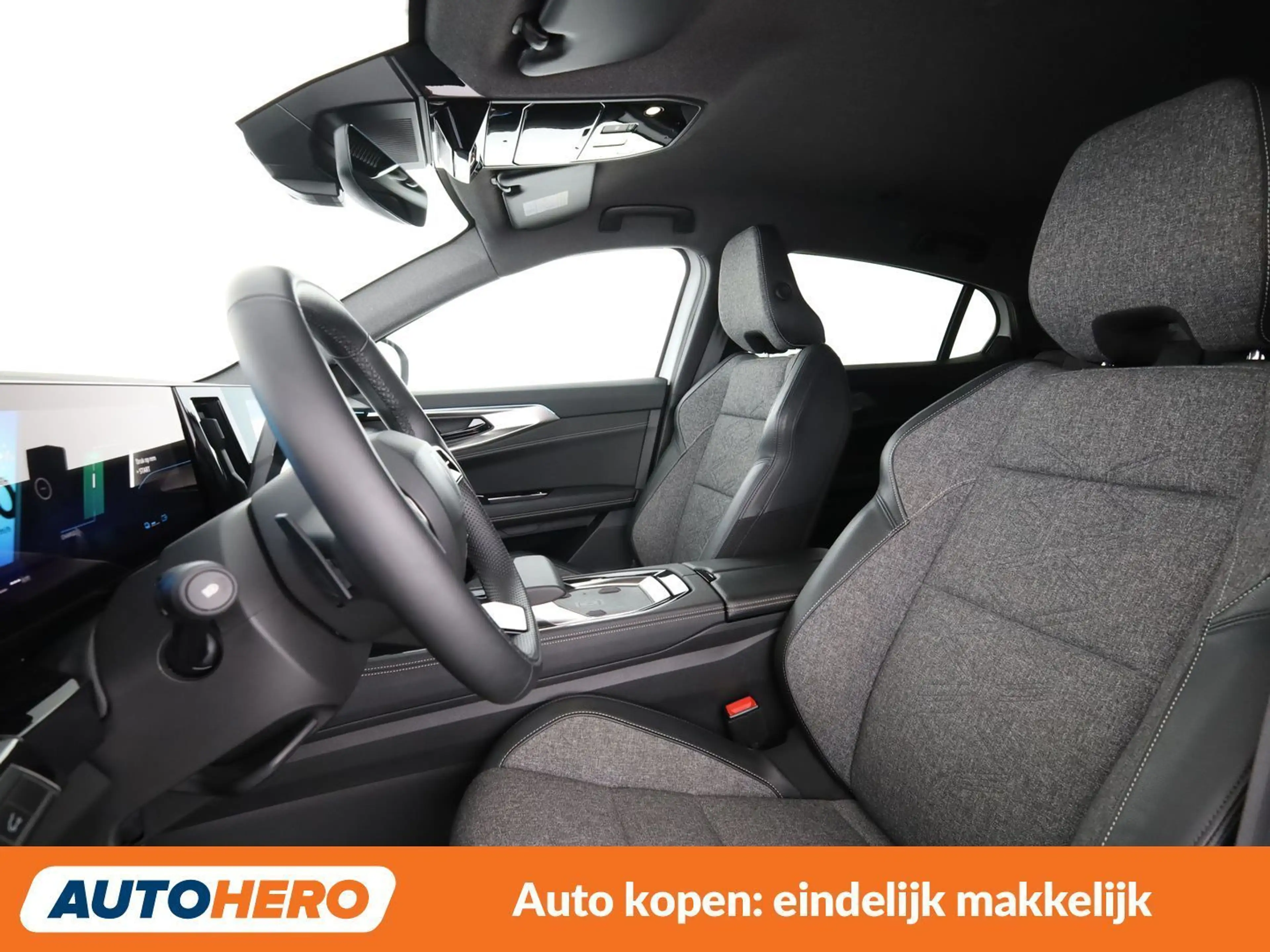 Renault Rafale 1.2 Hybrid E-Tech Techno — photo 10
