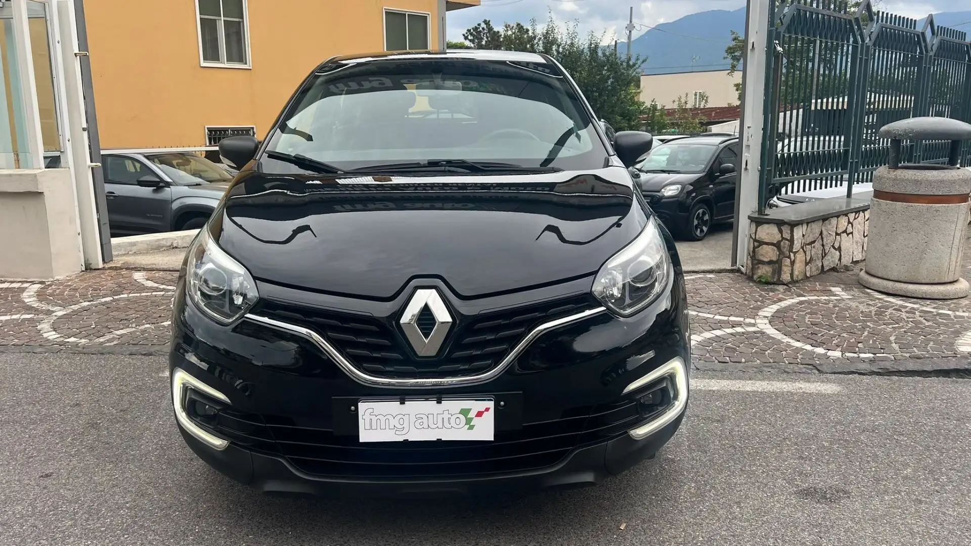 Renault Captur Captur dCi 8V 90 CV Life IMM.TA AUTOCARRO Schwarz - 2
