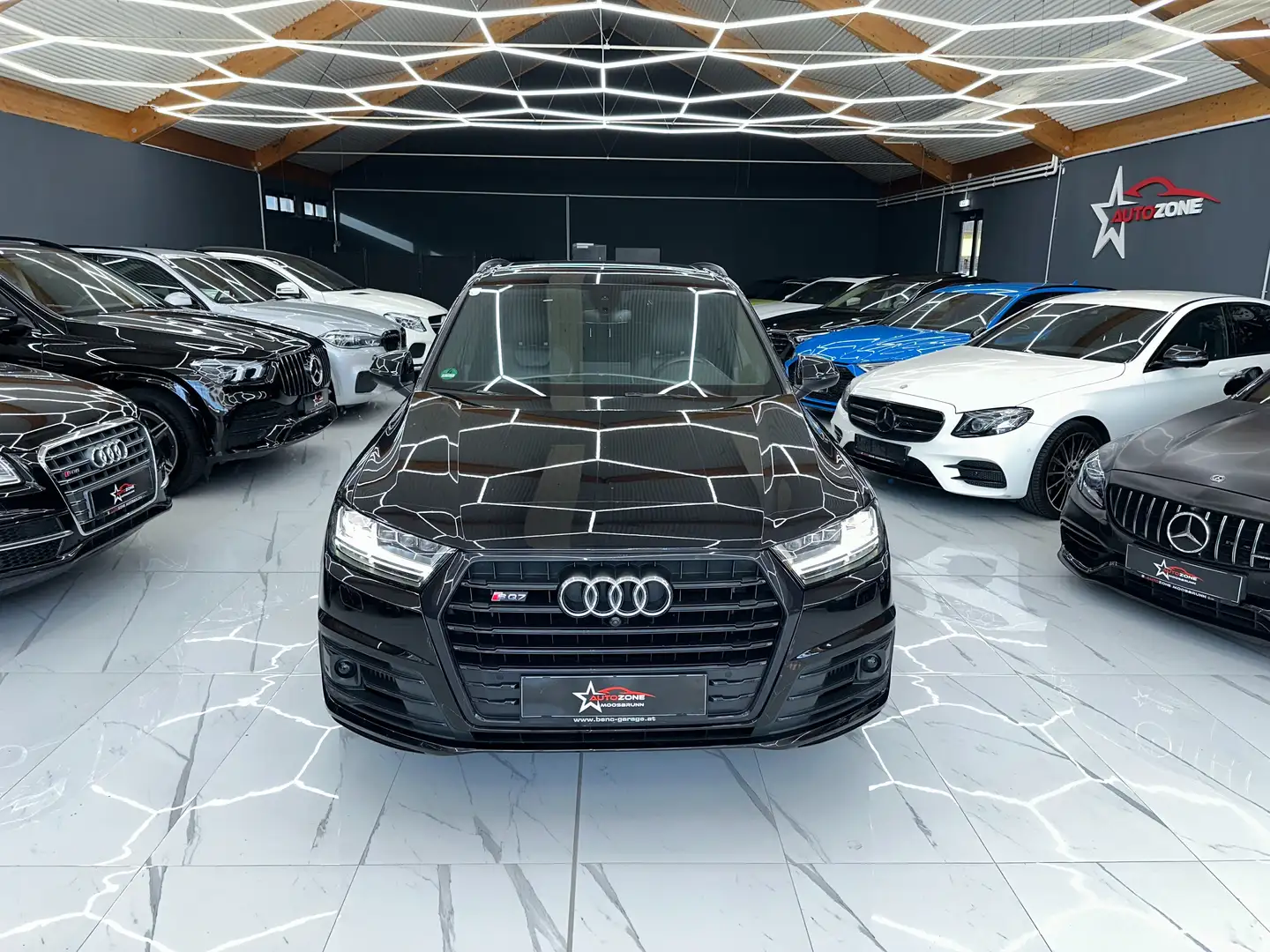 Audi SQ7 4.0 TDI quattro 7 Sitzer Schwarz - 1