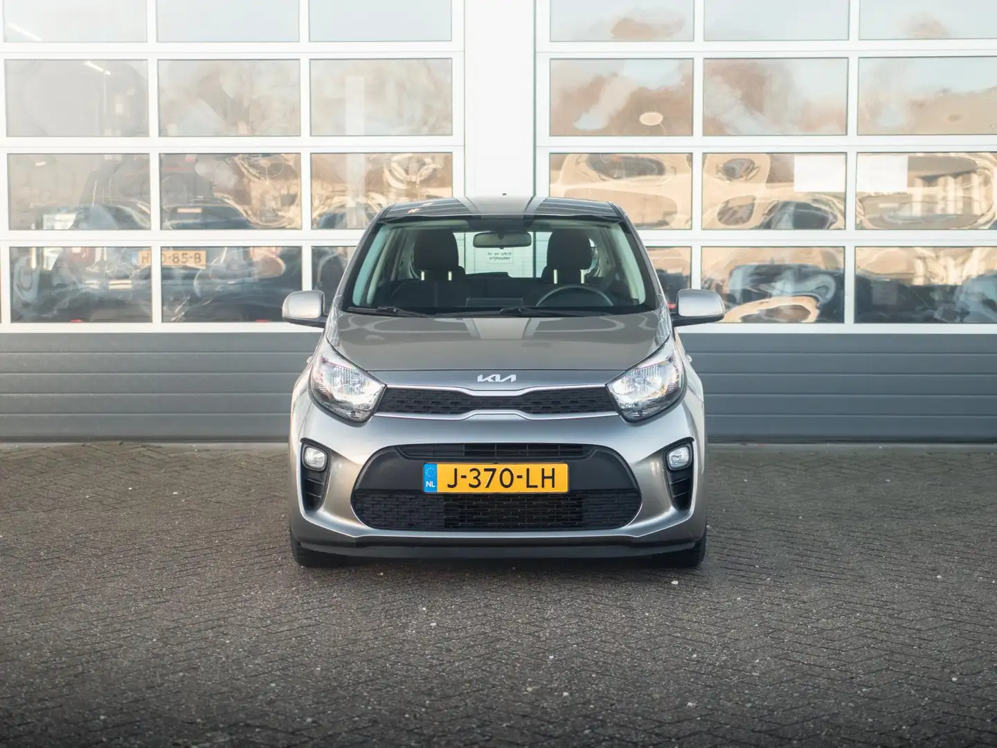 Kia Picanto 1.0 MPi ComfortPlusLine Gris - 2