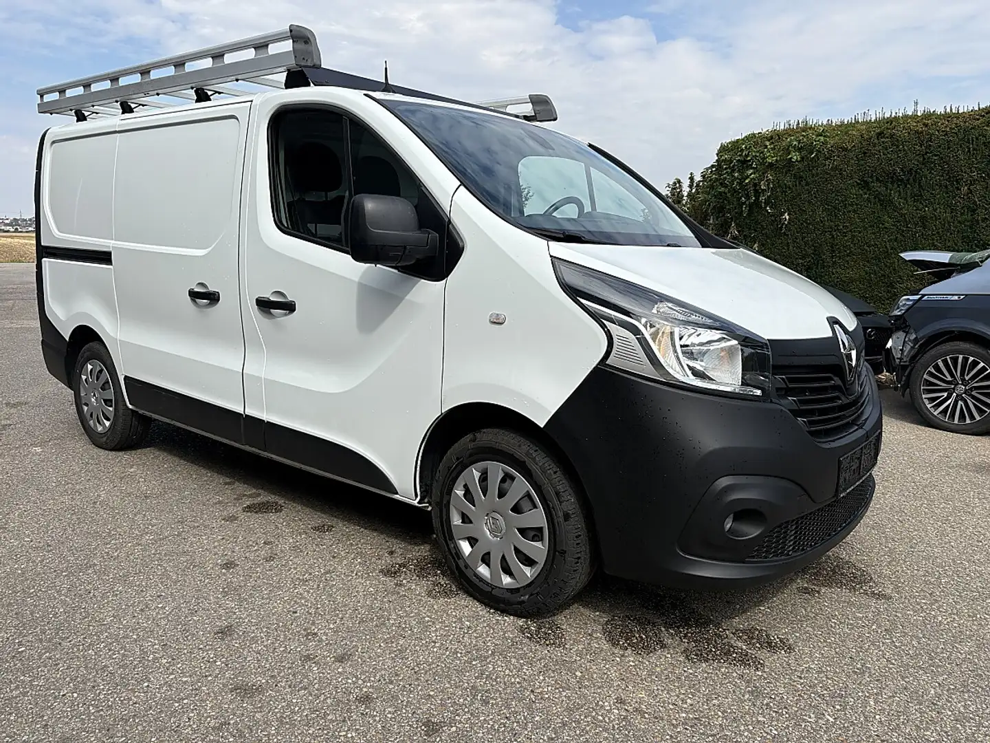 Renault Trafic Access L1H1 2,8t dCi 120 Weiß - 2
