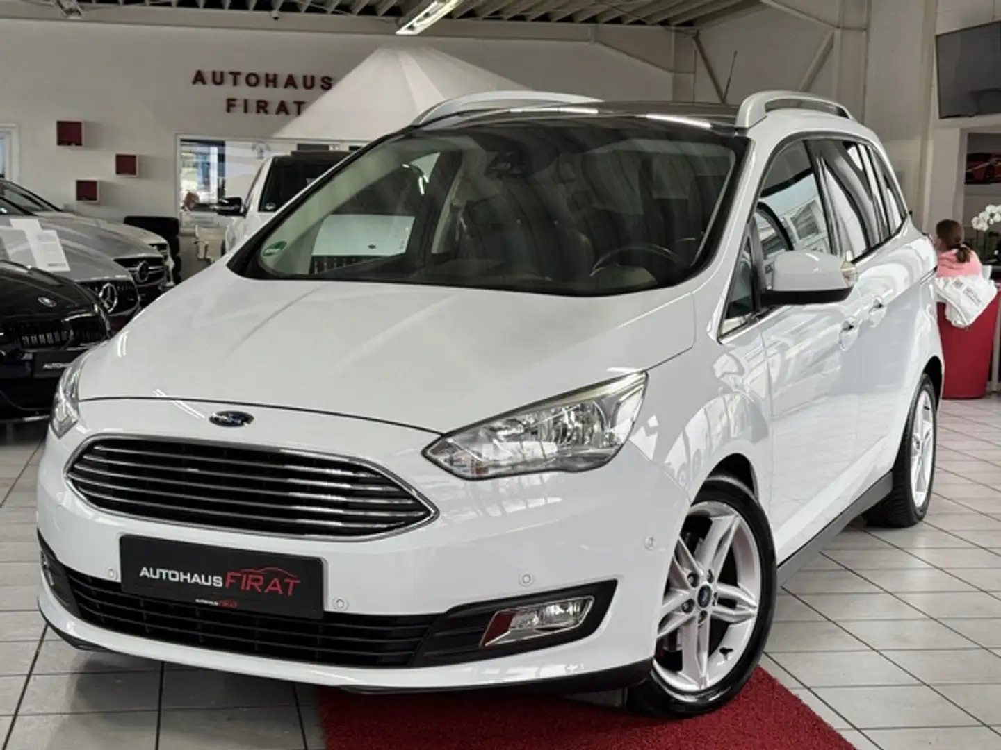 Ford Grand C-Max Titanium°Panorama°Leder°I Hand° Titanium Weiß - 1
