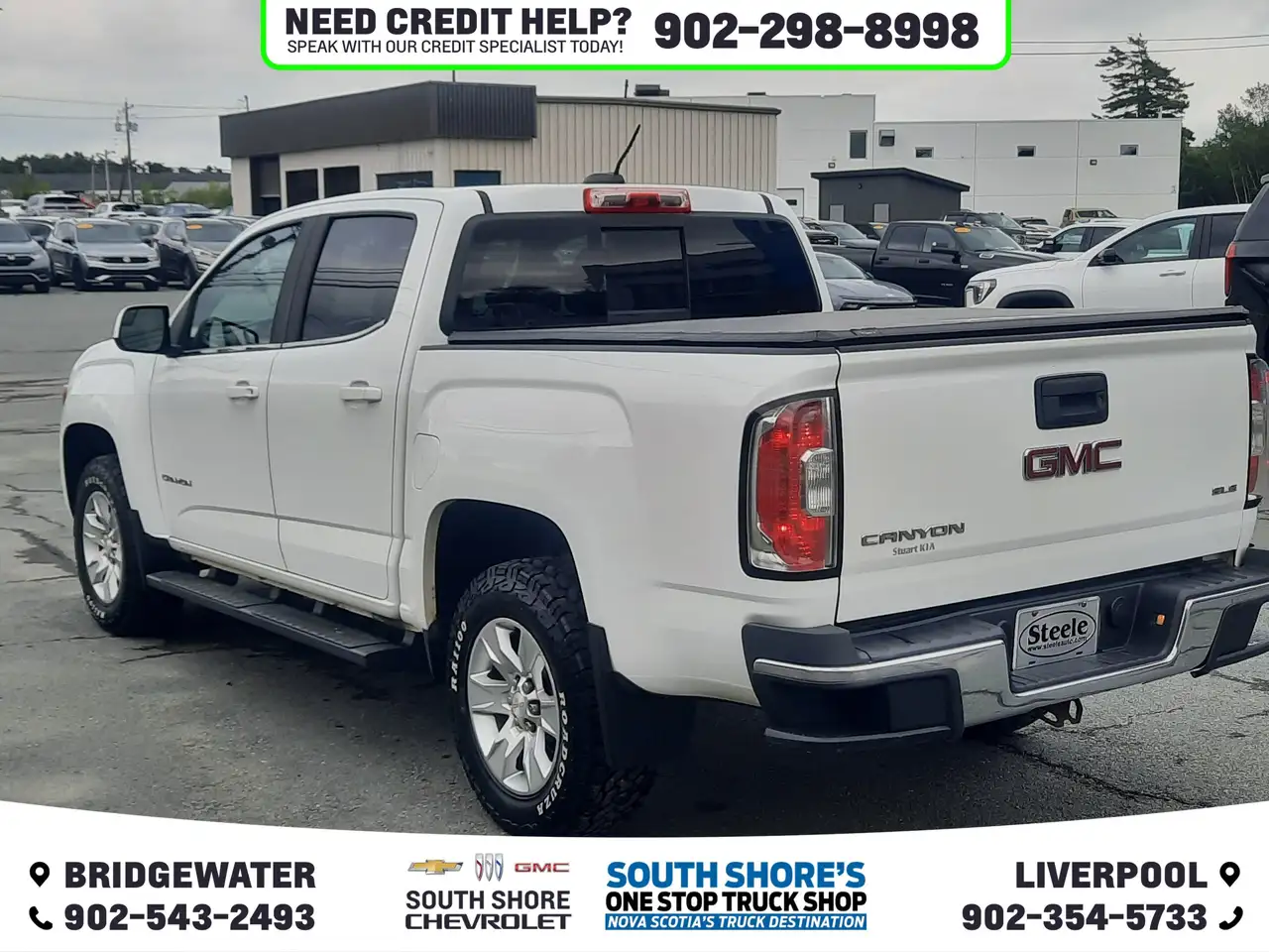 GMC Canyon photo GMC Canyon